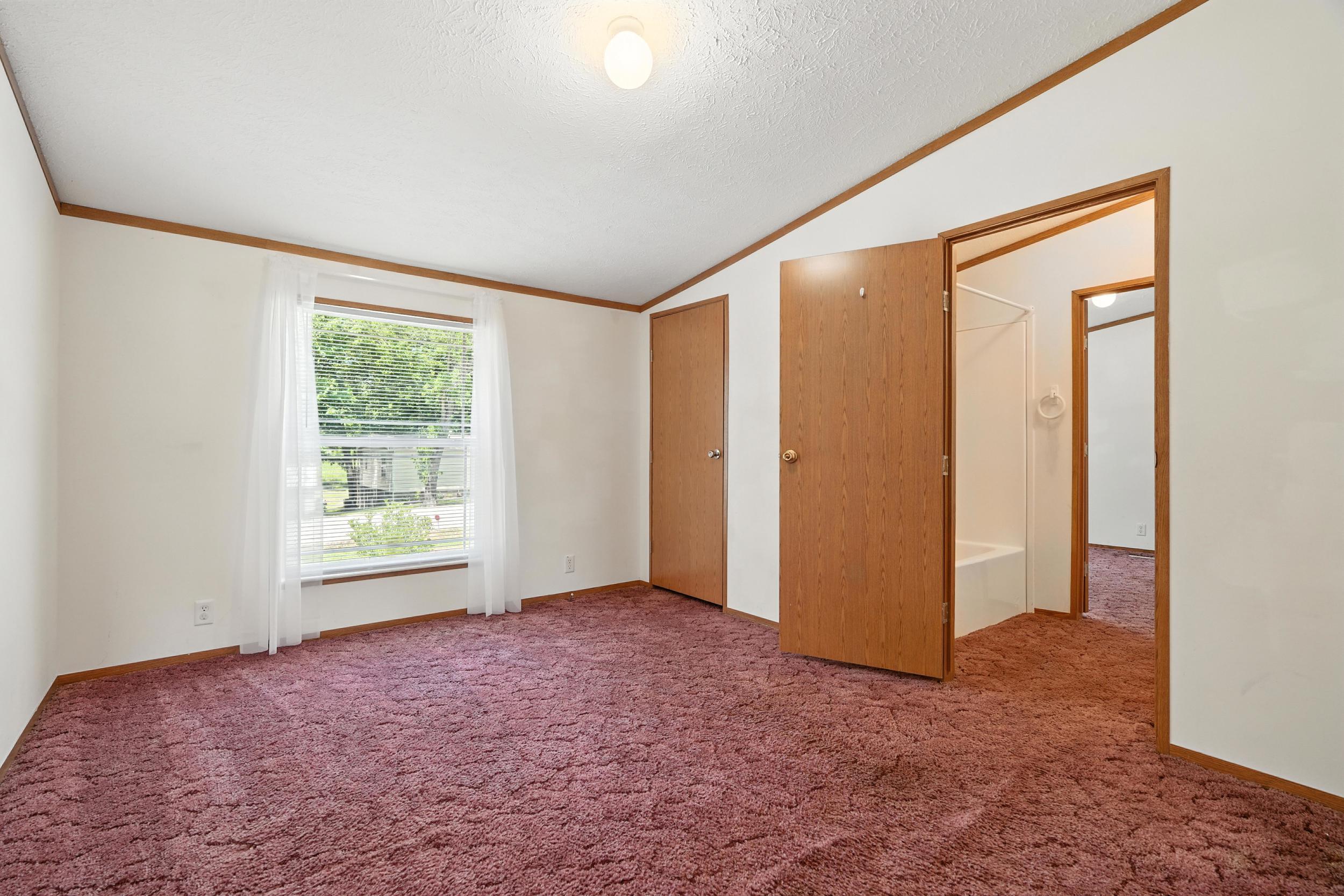 275 Molly Lane Property Photo 23