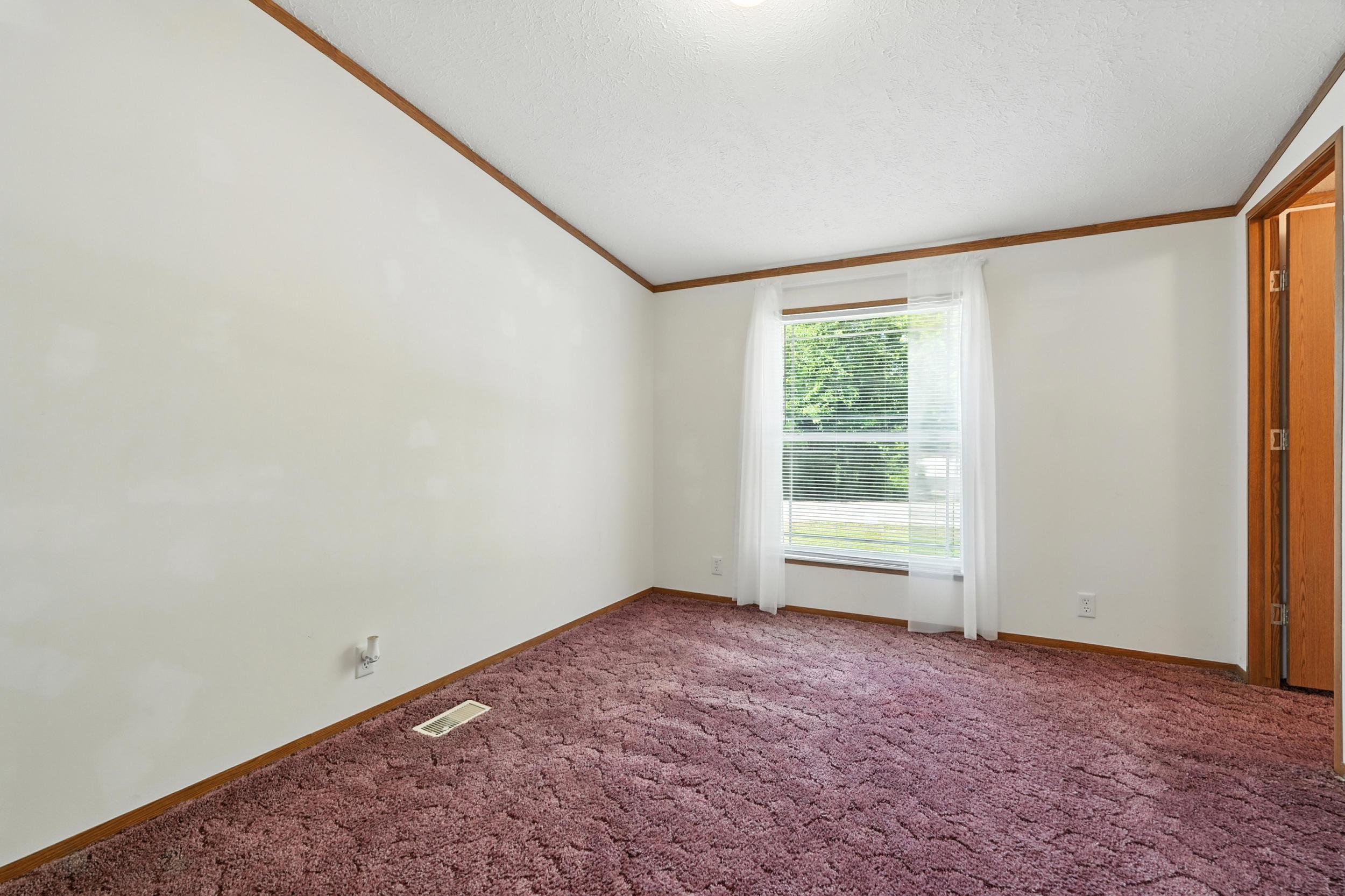 275 Molly Lane Property Photo 26