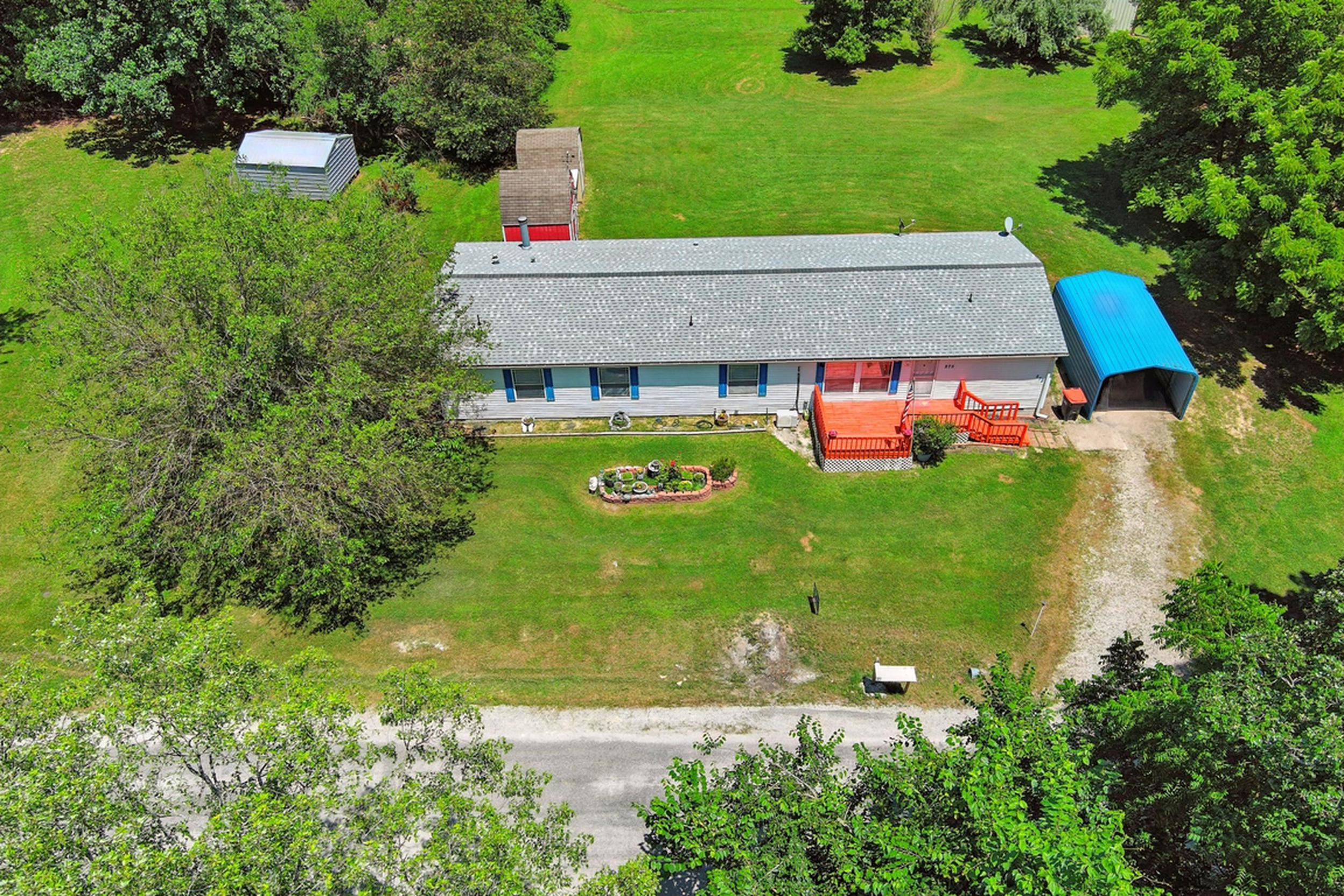 275 Molly Lane Property Photo 42