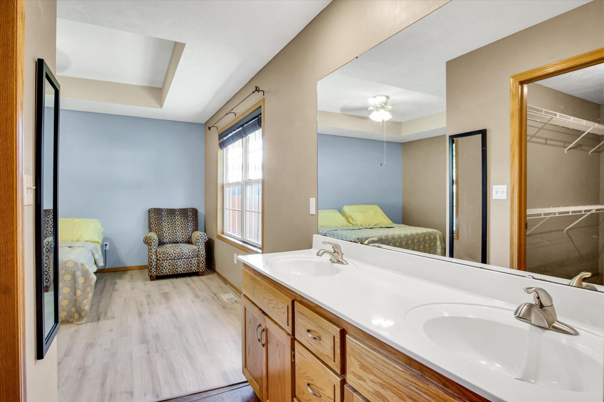 3319 East Lark Street Property Photo 12