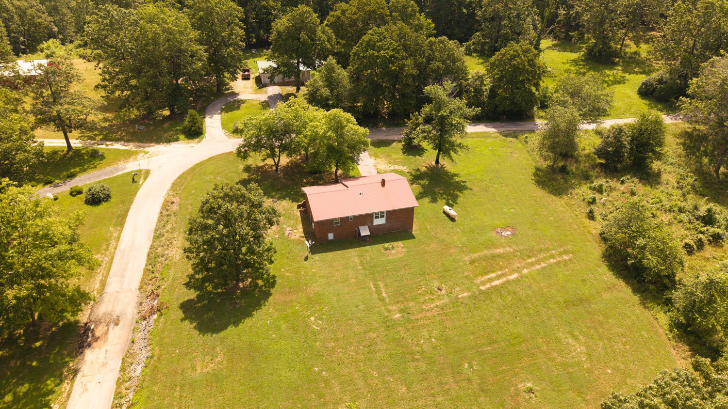 503 County Road 393 Property Photo 32