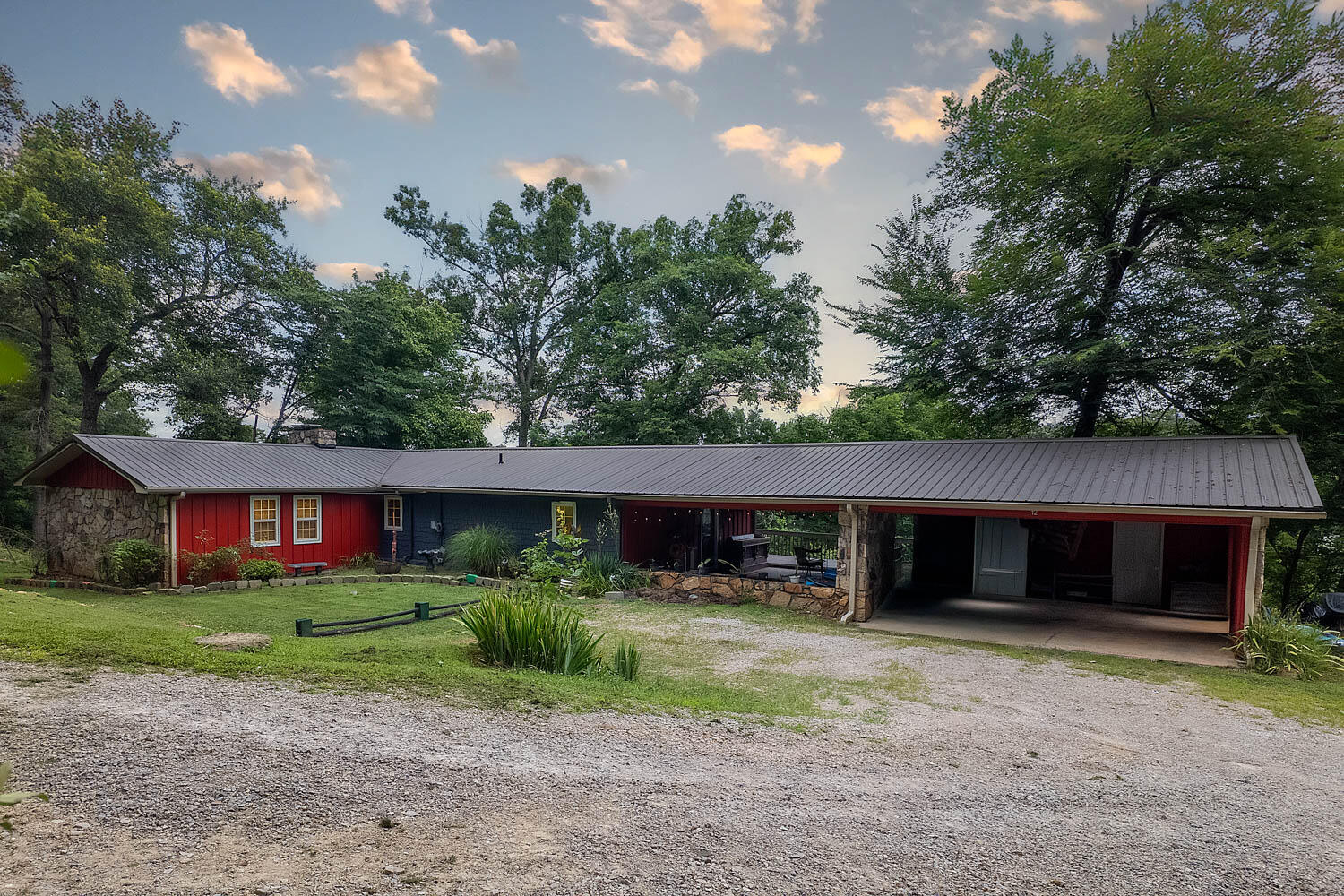 12 Riverbend Road Property Photo 1
