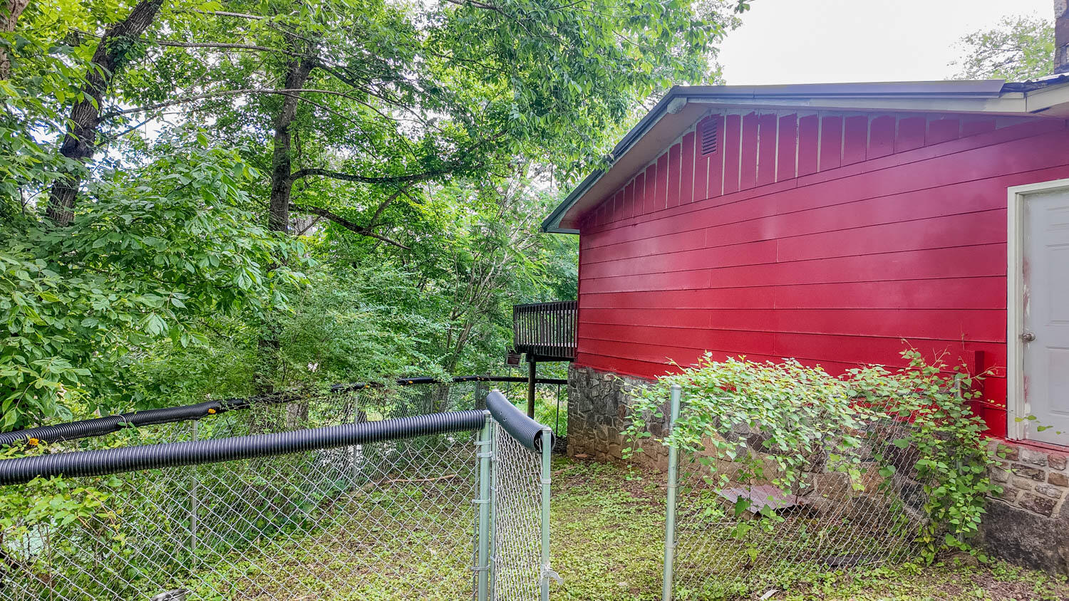 12 Riverbend Road Property Photo 6