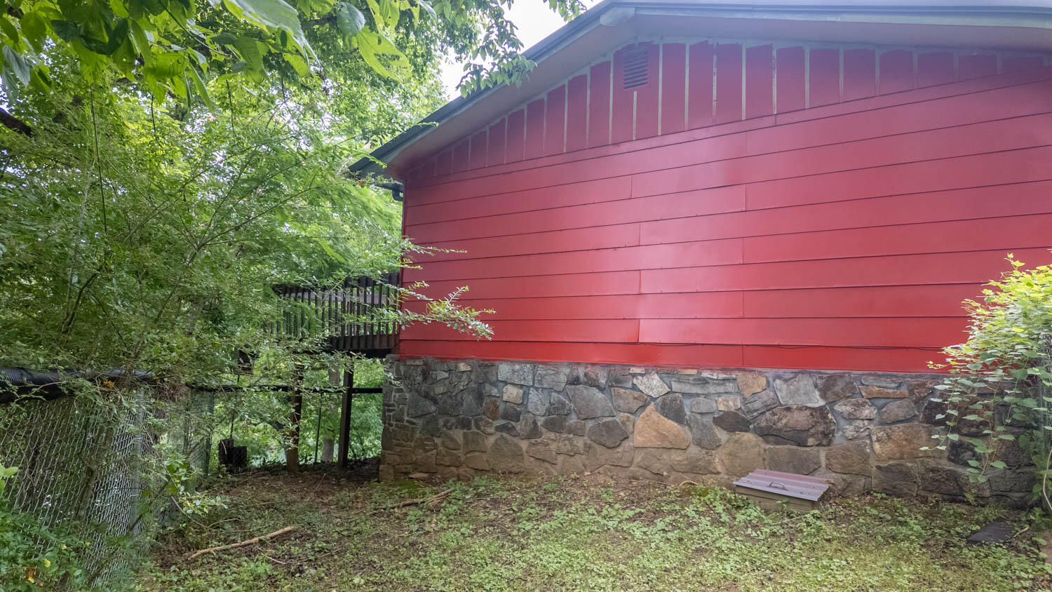 12 Riverbend Road Property Photo 15