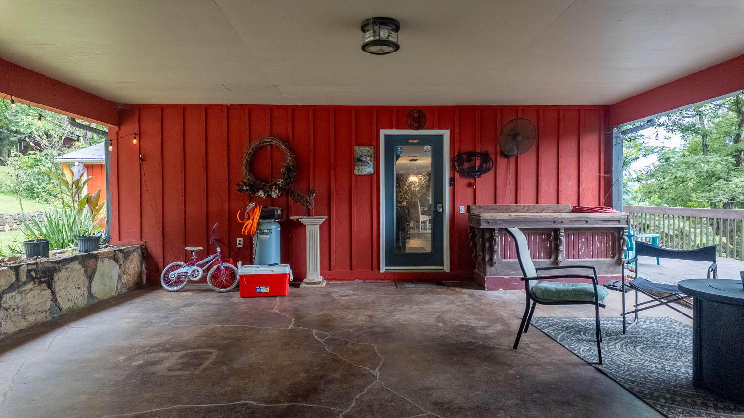 12 Riverbend Road Property Photo 18