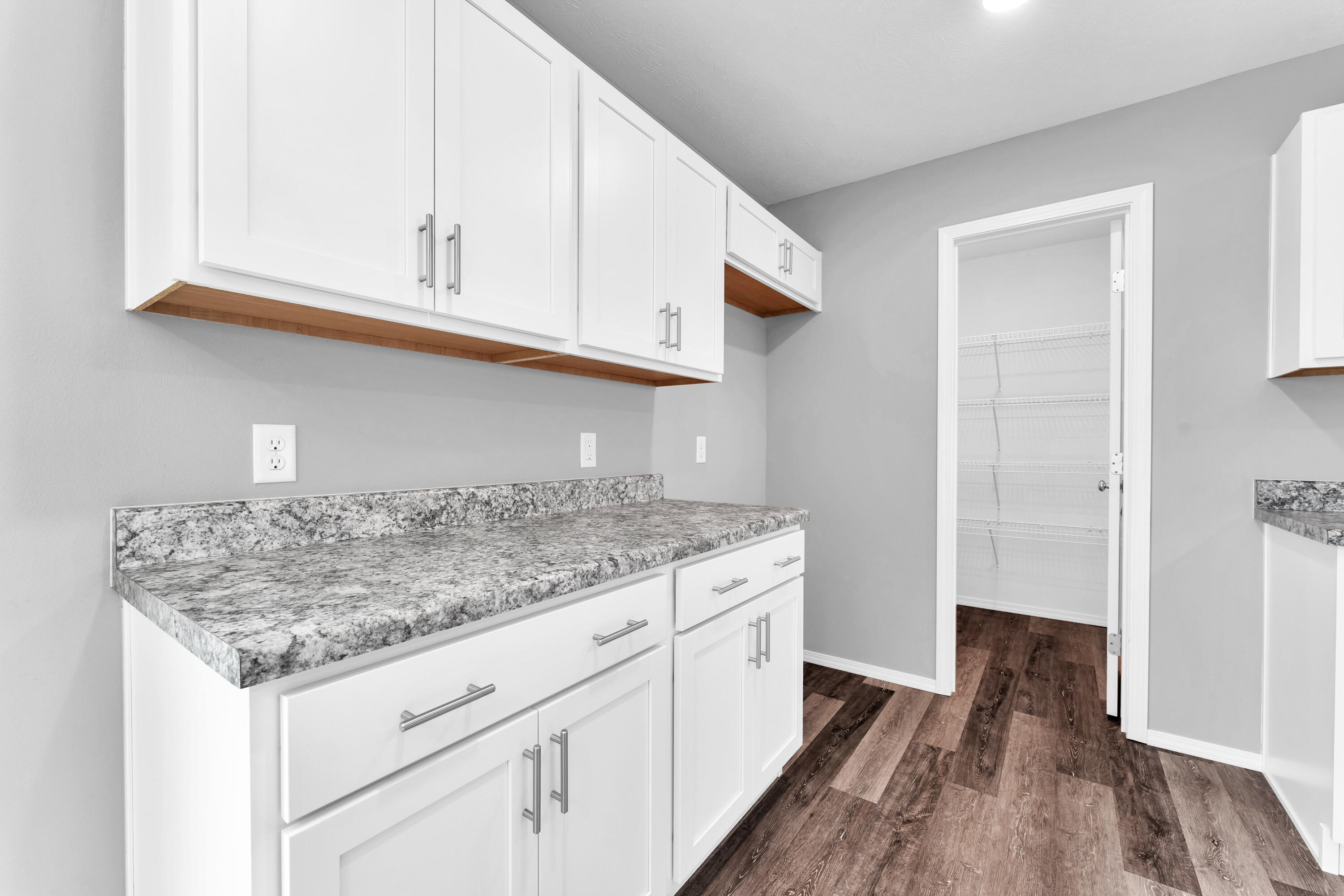 1164 Price Street Property Photo 12