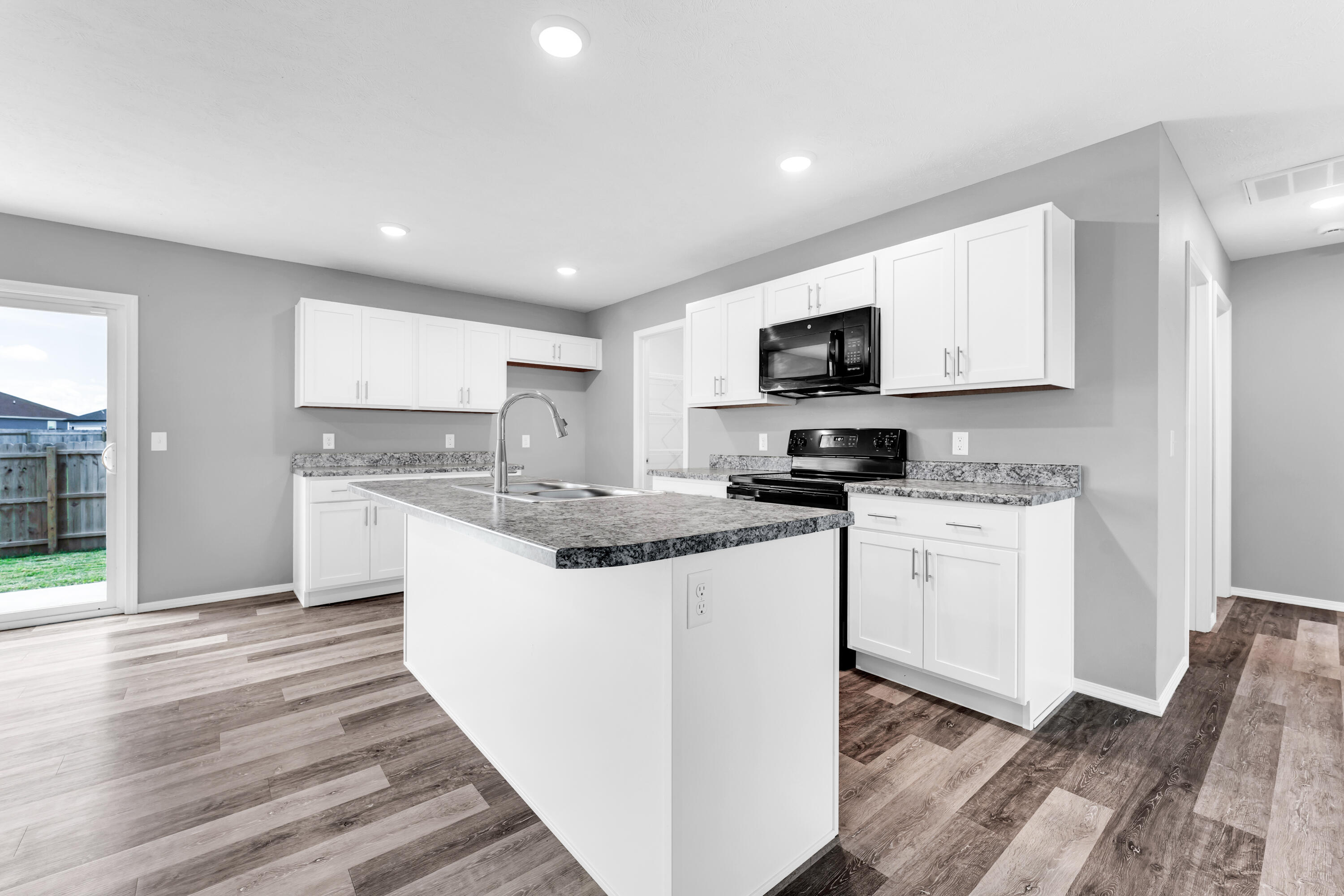1164 Price Street Property Photo 16