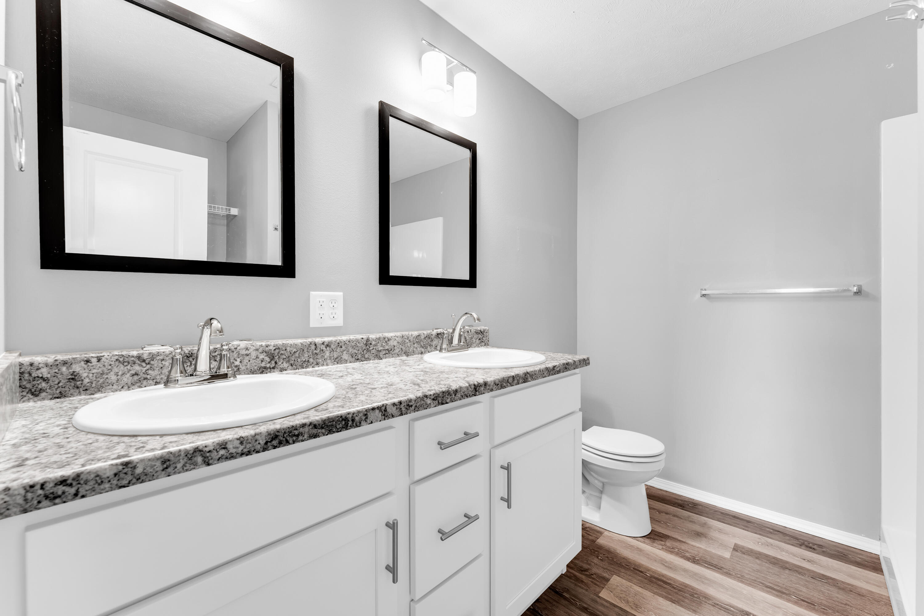1164 Price Street Property Photo 20