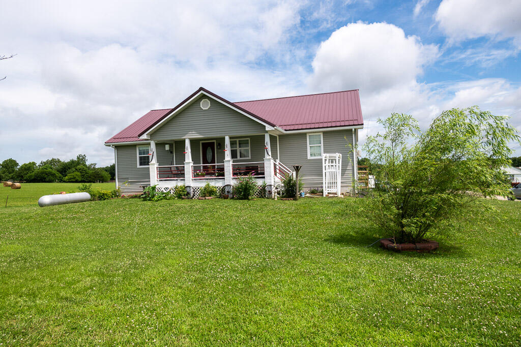41 Magnolia Drive Property Photo 1