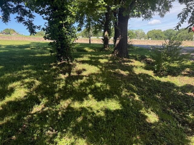 639 Lanton Property Photo 2