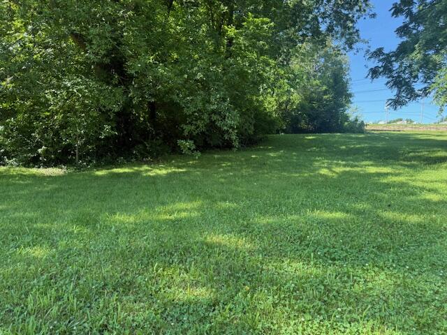 639 Lanton Property Photo 4