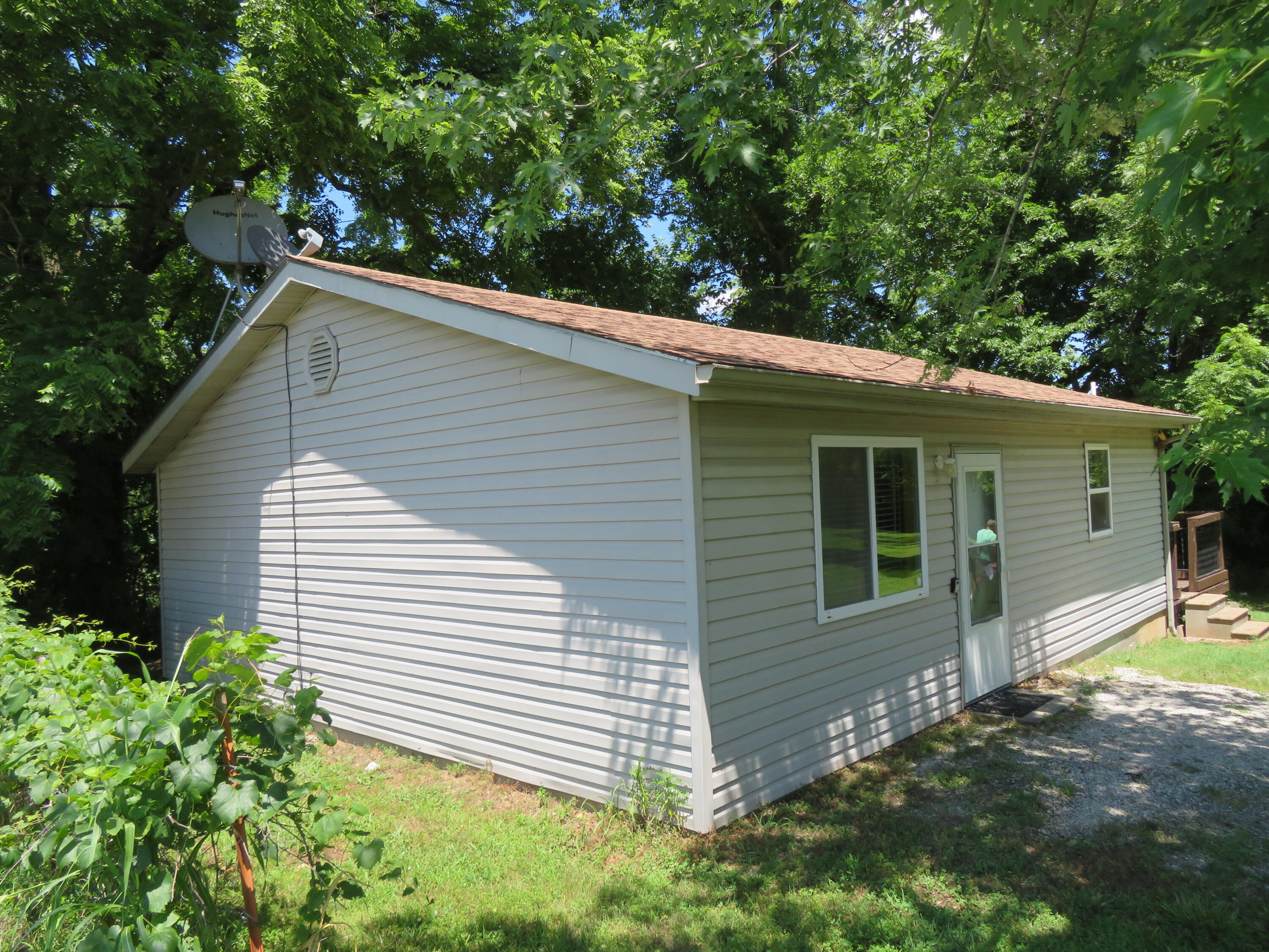 21515 South 215 Highway Property Photo 6