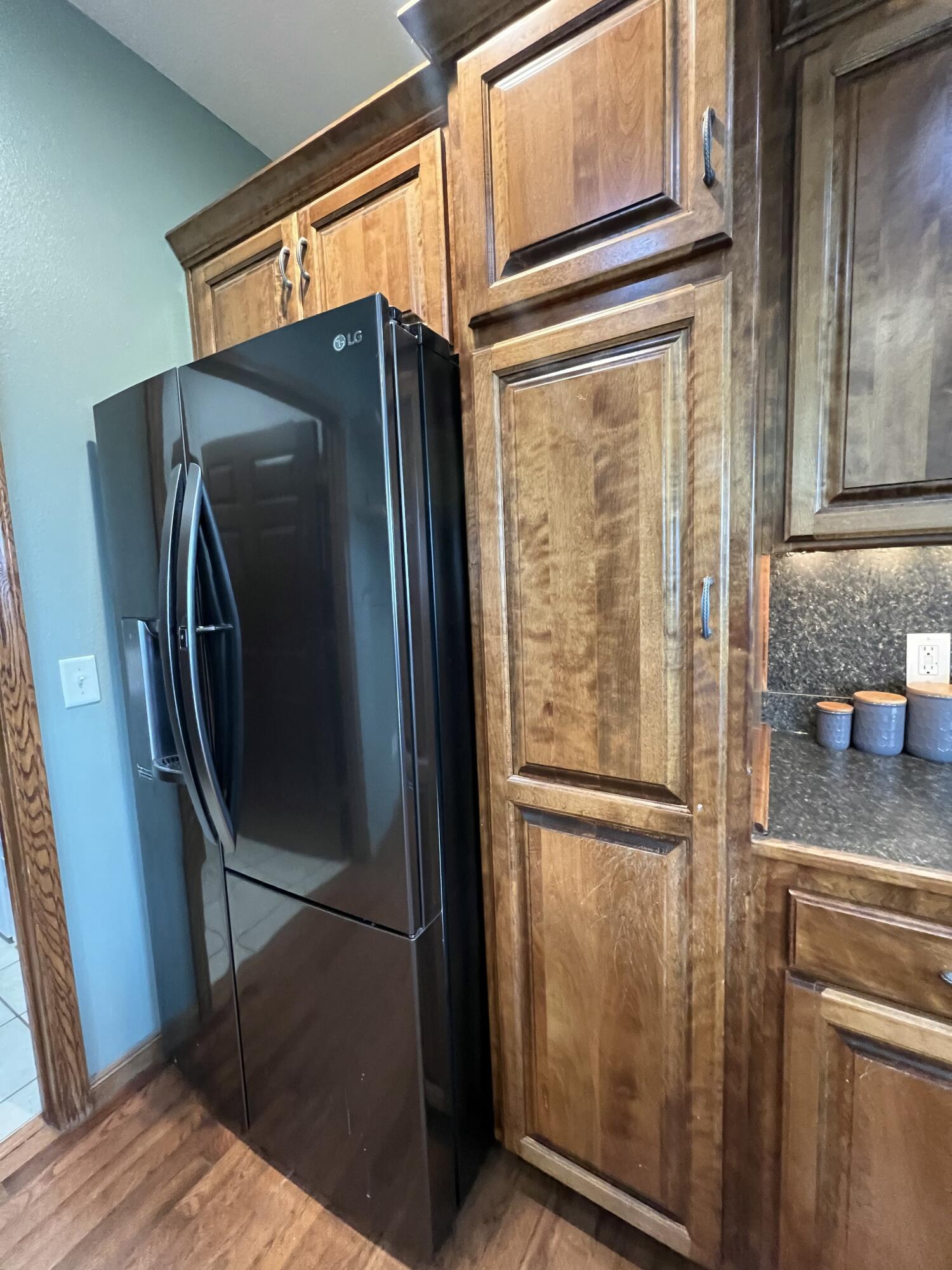 1106 East Torrey Pines Drive Property Photo 10