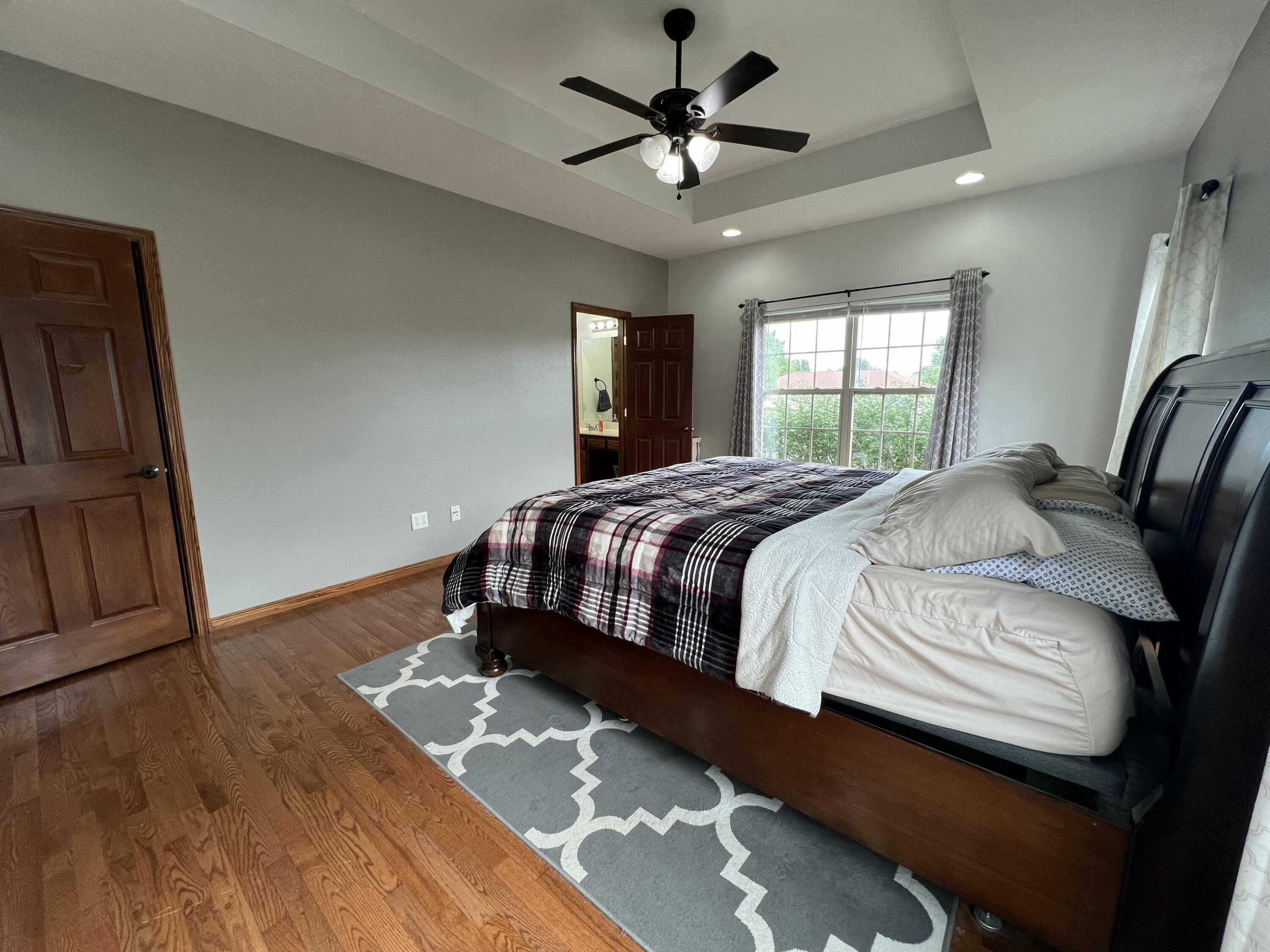 1106 East Torrey Pines Drive Property Photo 19