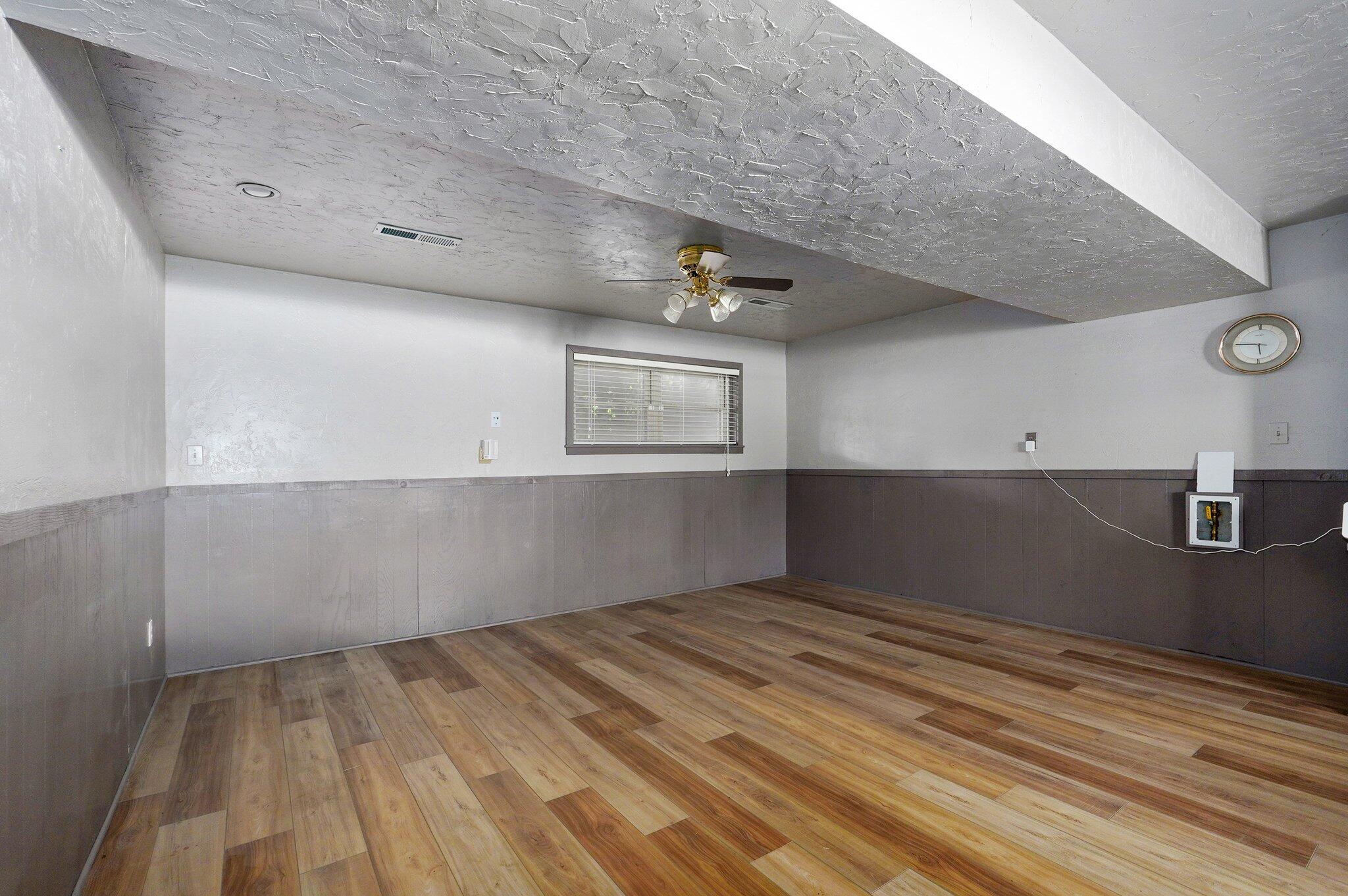 3443 South Kings Avenue Property Photo 24