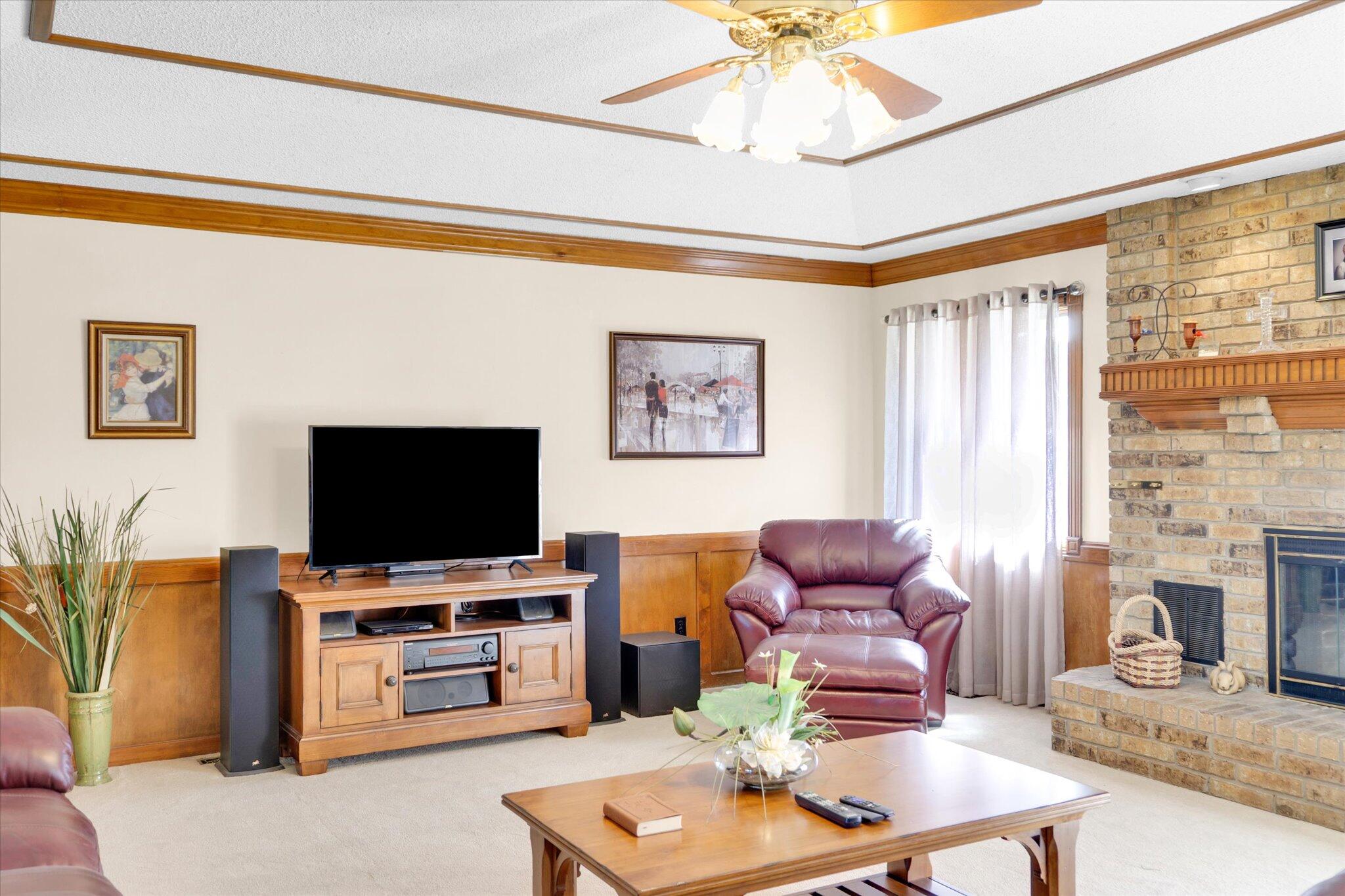 3156 South Chambery Avenue Property Photo 10