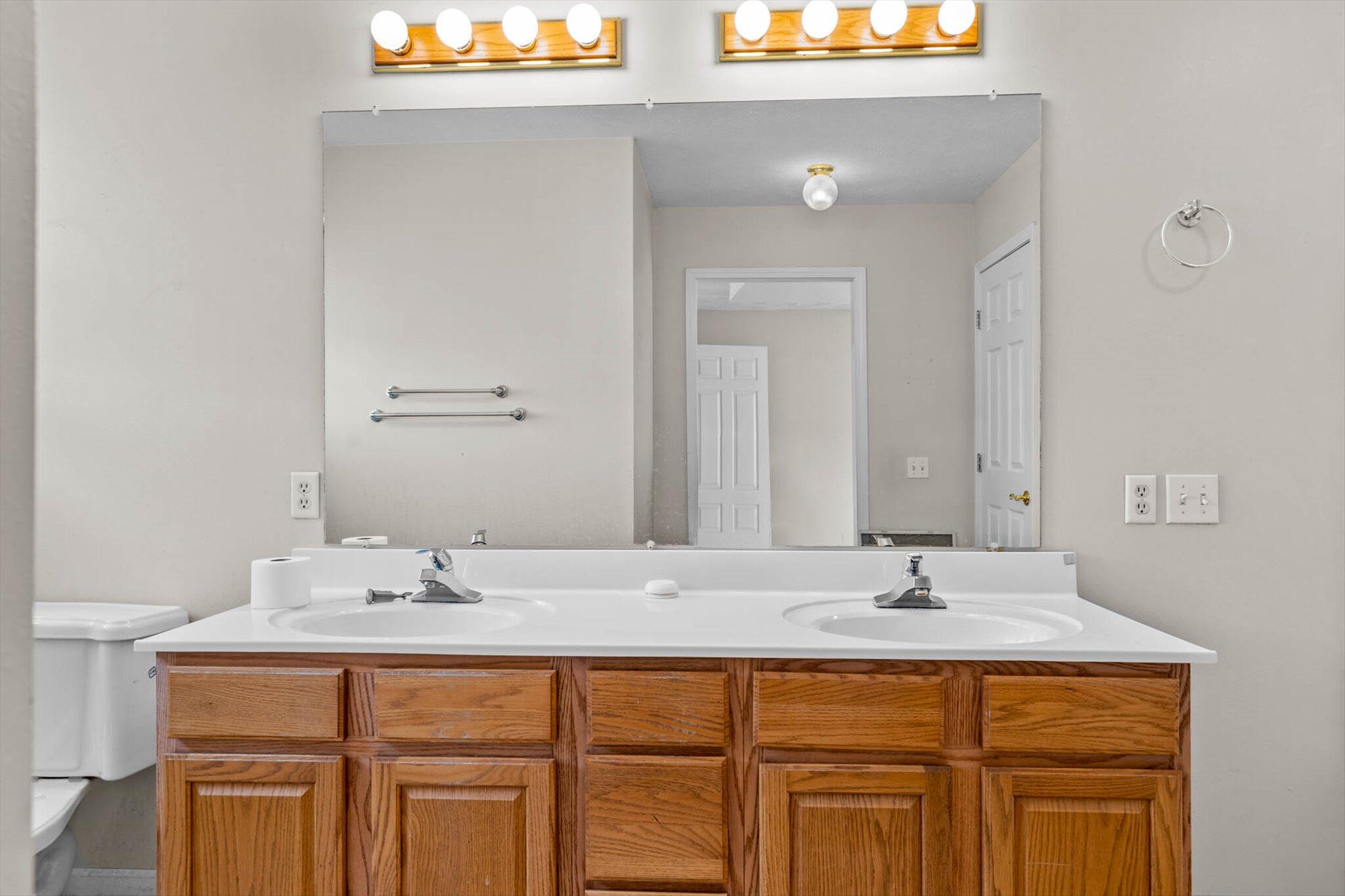 124 Plainview Drive Property Photo 15