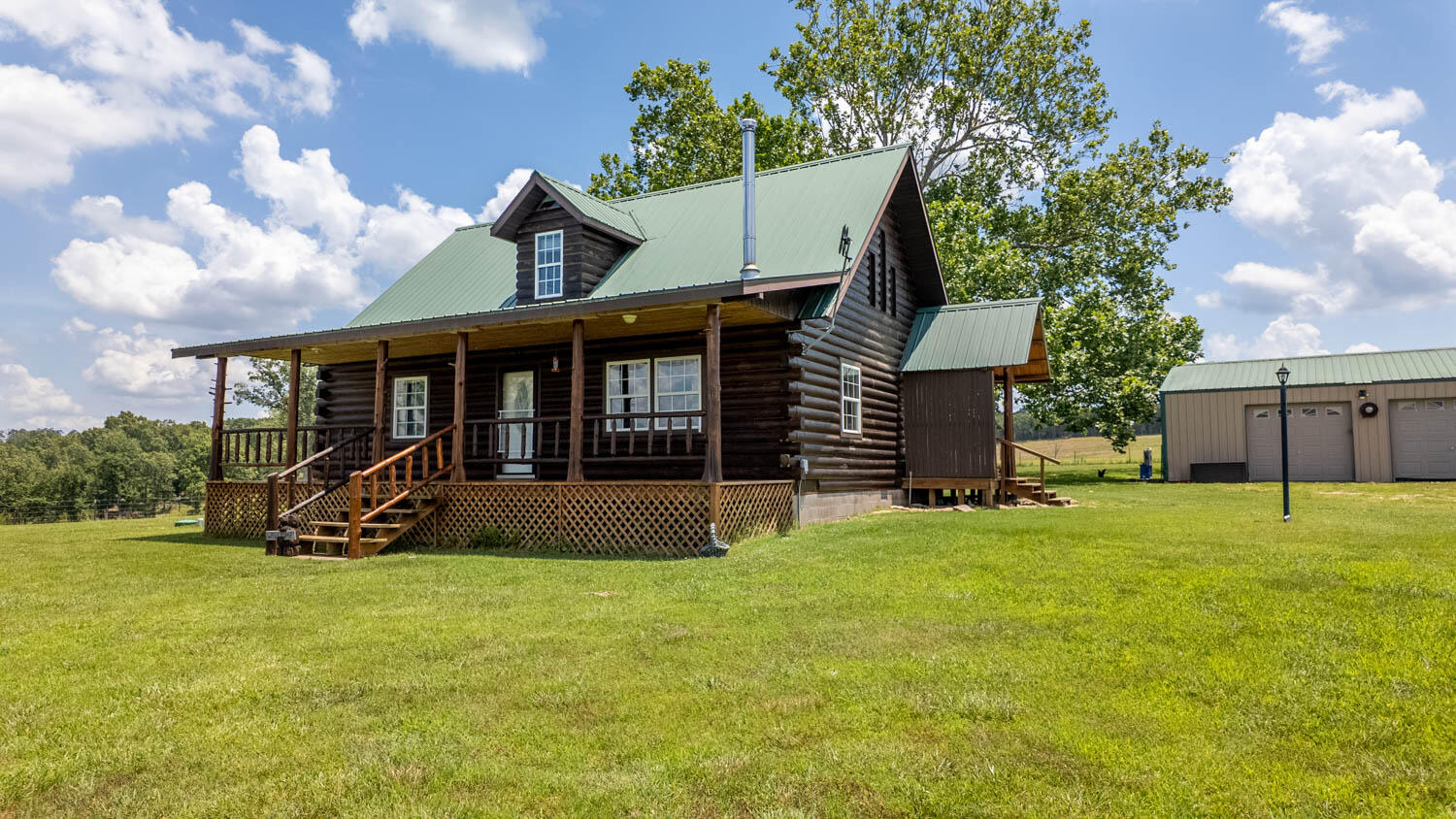 243 Tabor Drive Property Photo 4