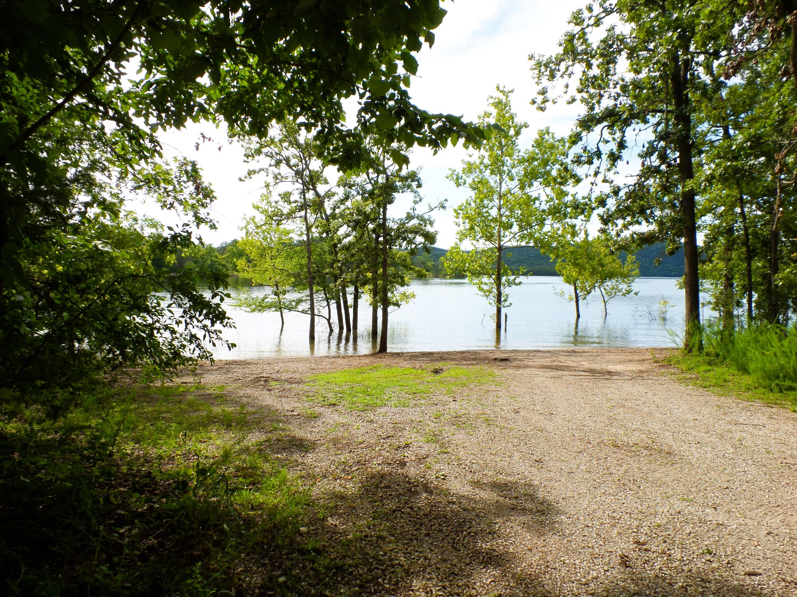 25180 Hailey Circle Property Photo 3