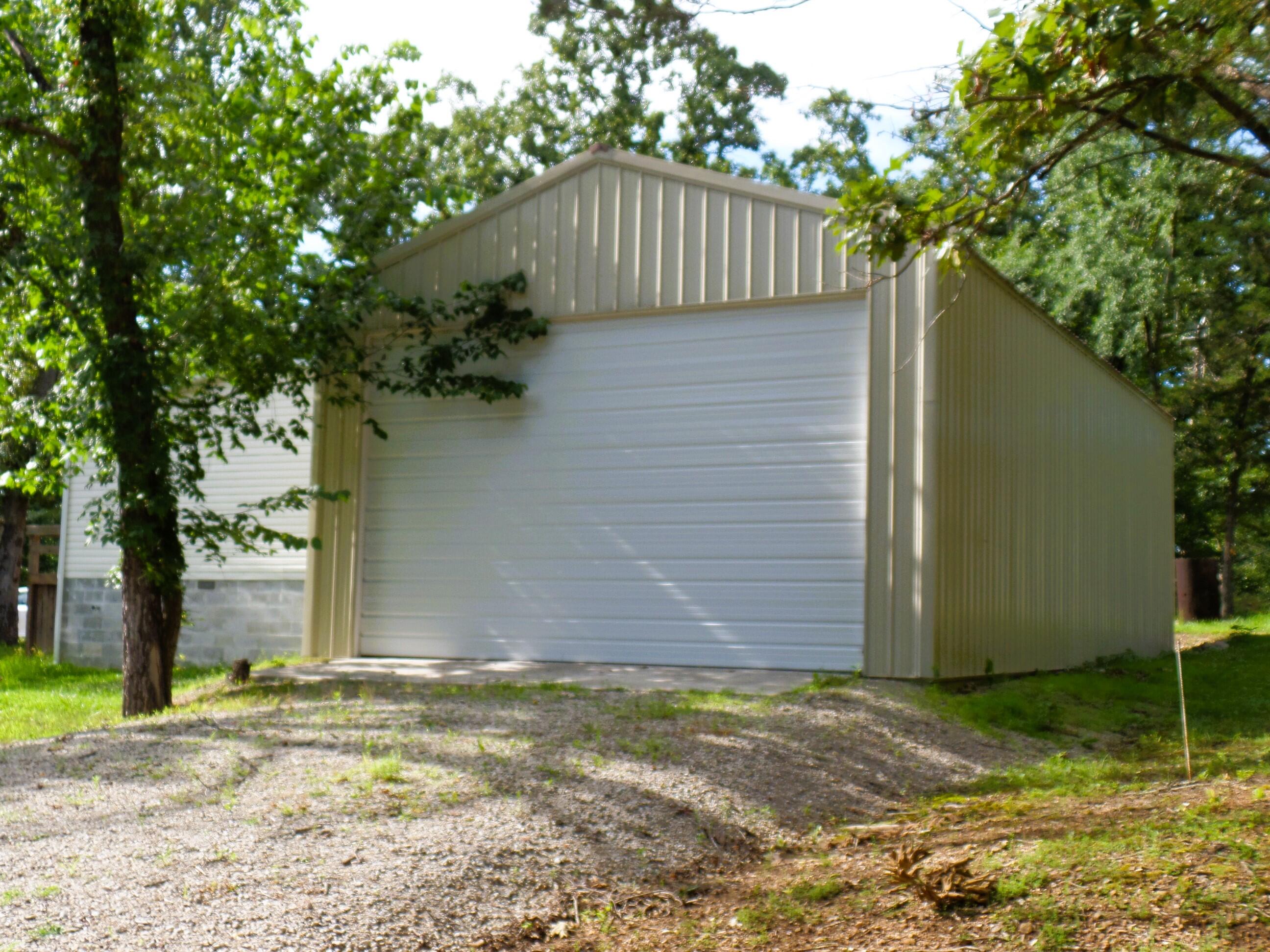 25180 Hailey Circle Property Photo 4