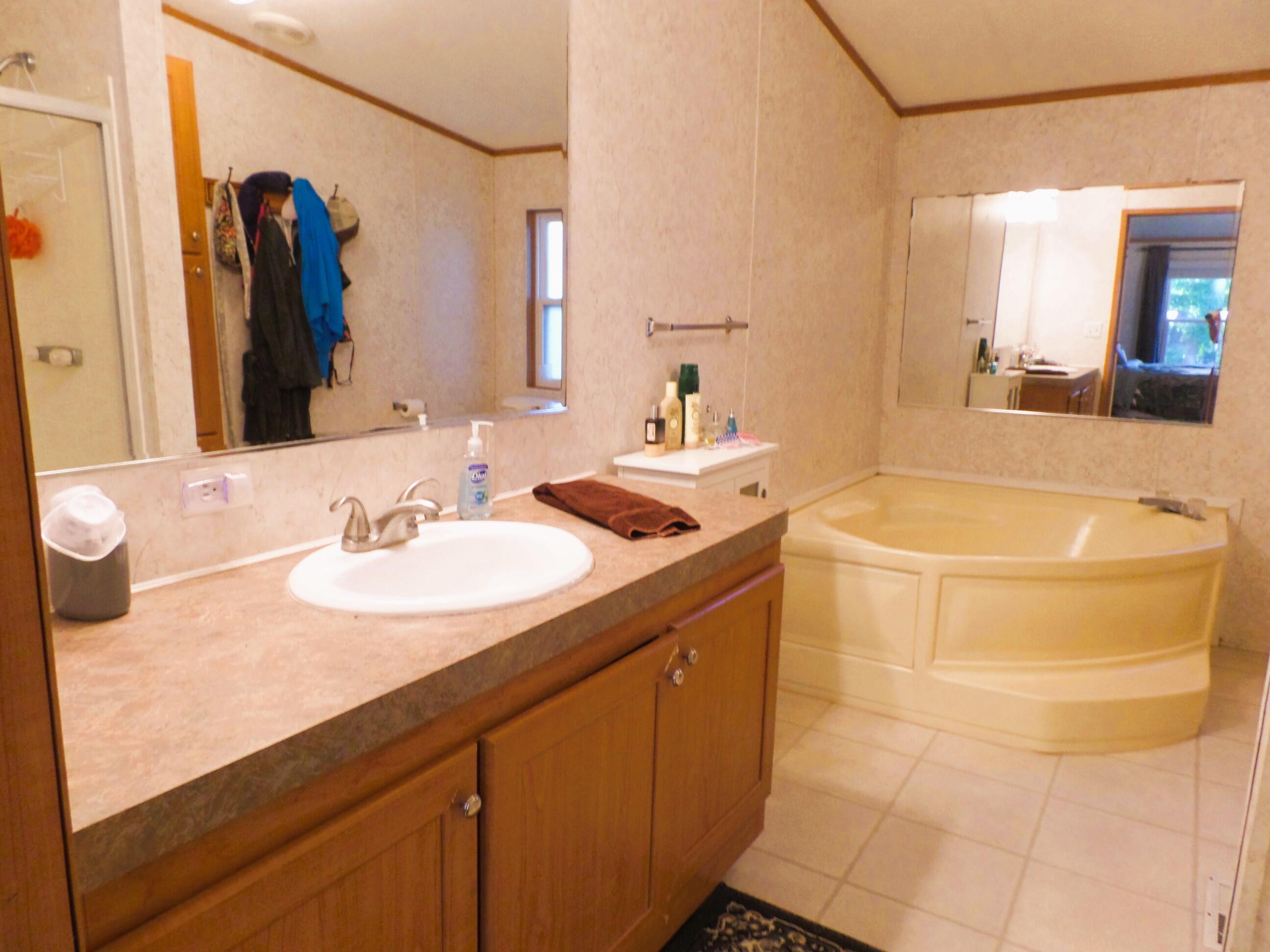 25180 Hailey Circle Property Photo 17