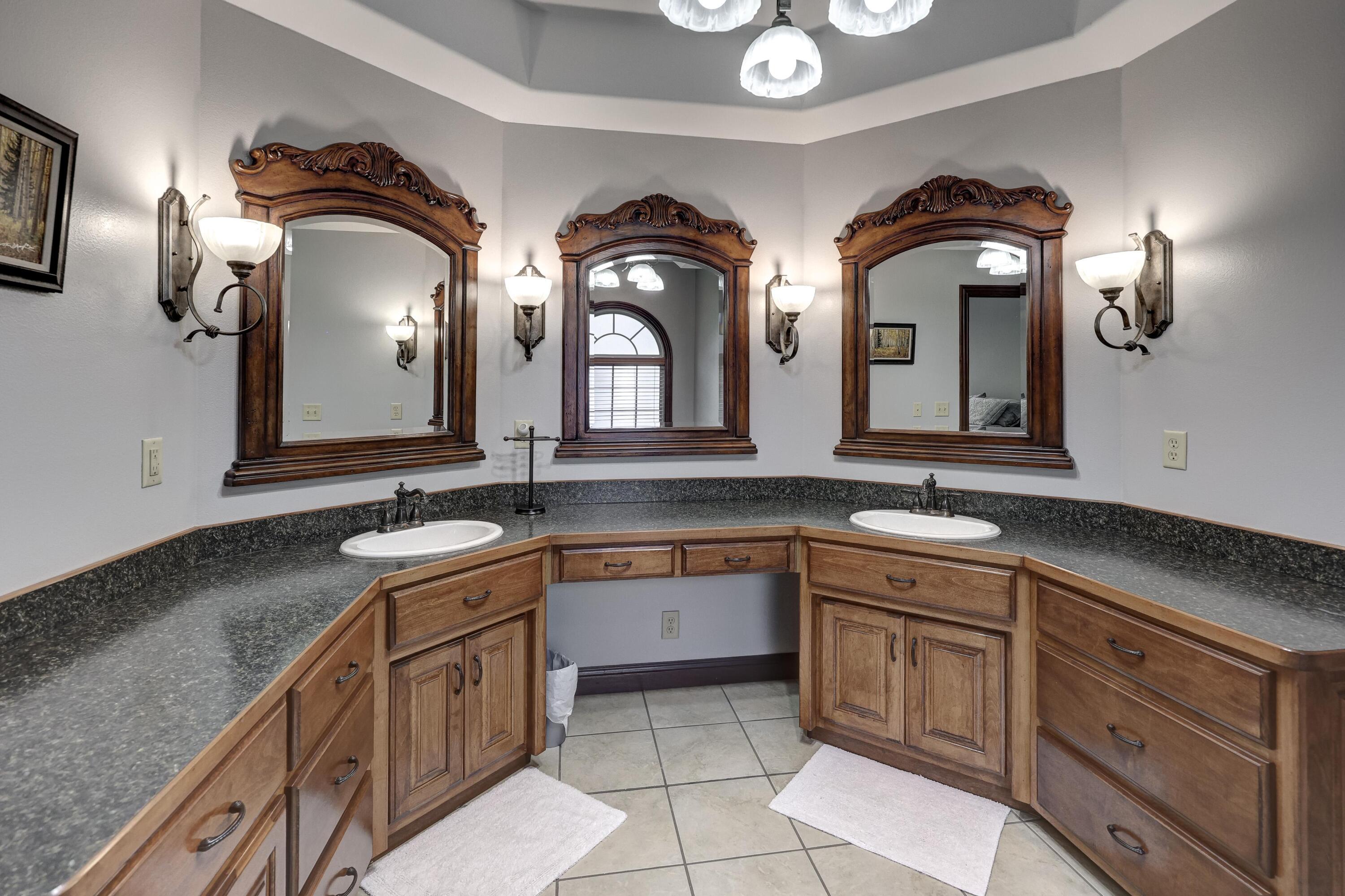 3617 Notting Hill Circle Property Photo 48