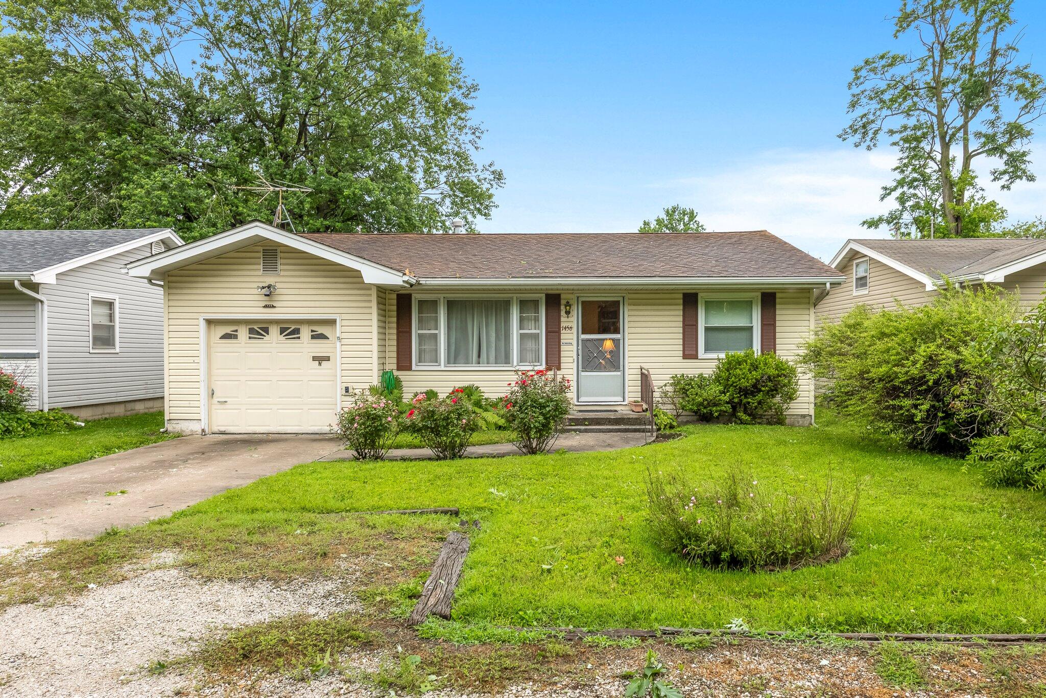 1456 East Lindberg Street Property Photo 22
