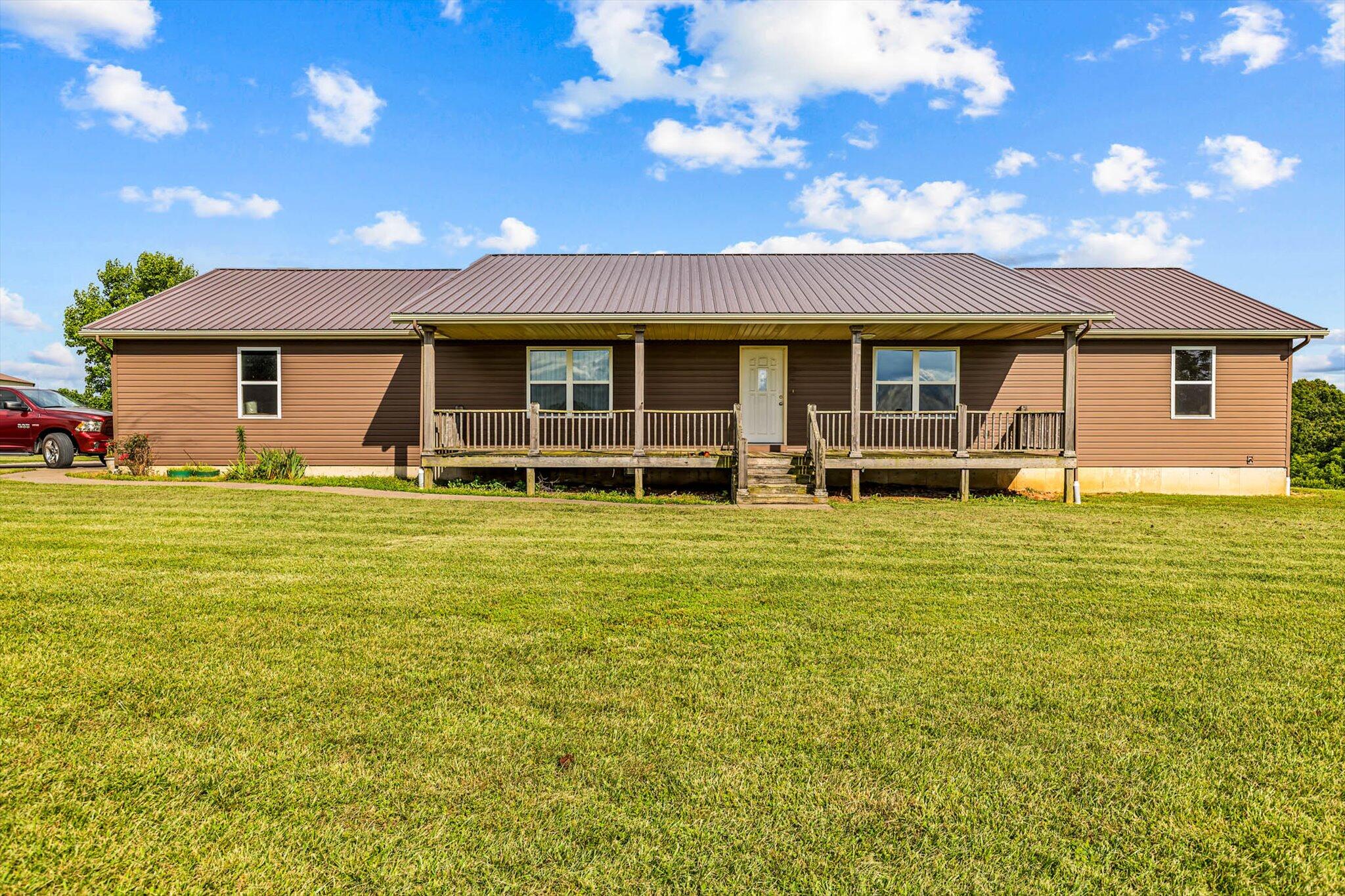 1174 Old Hwy 5 Property Photo 3