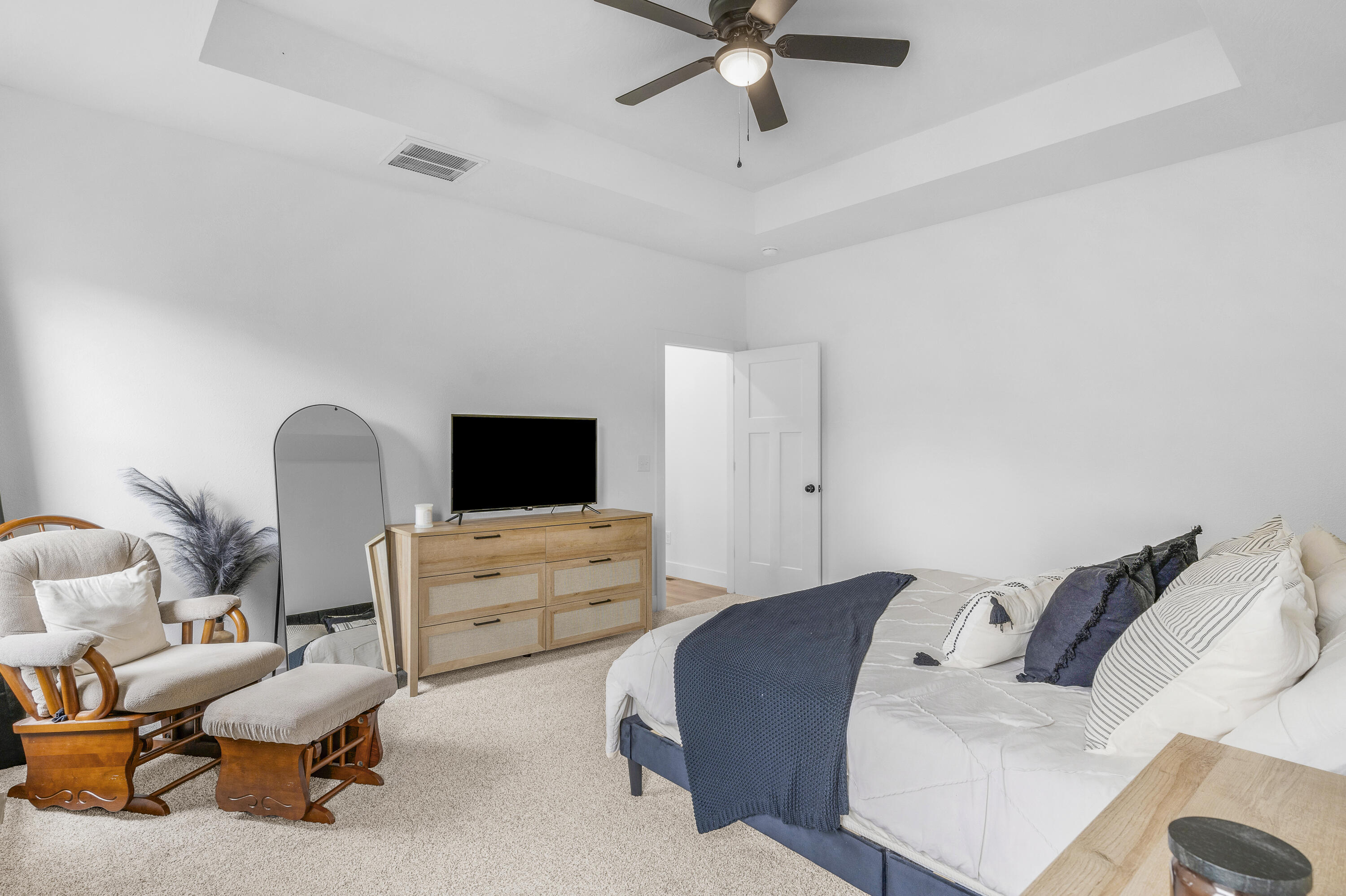 1286 South Birch Avenue Property Photo 8