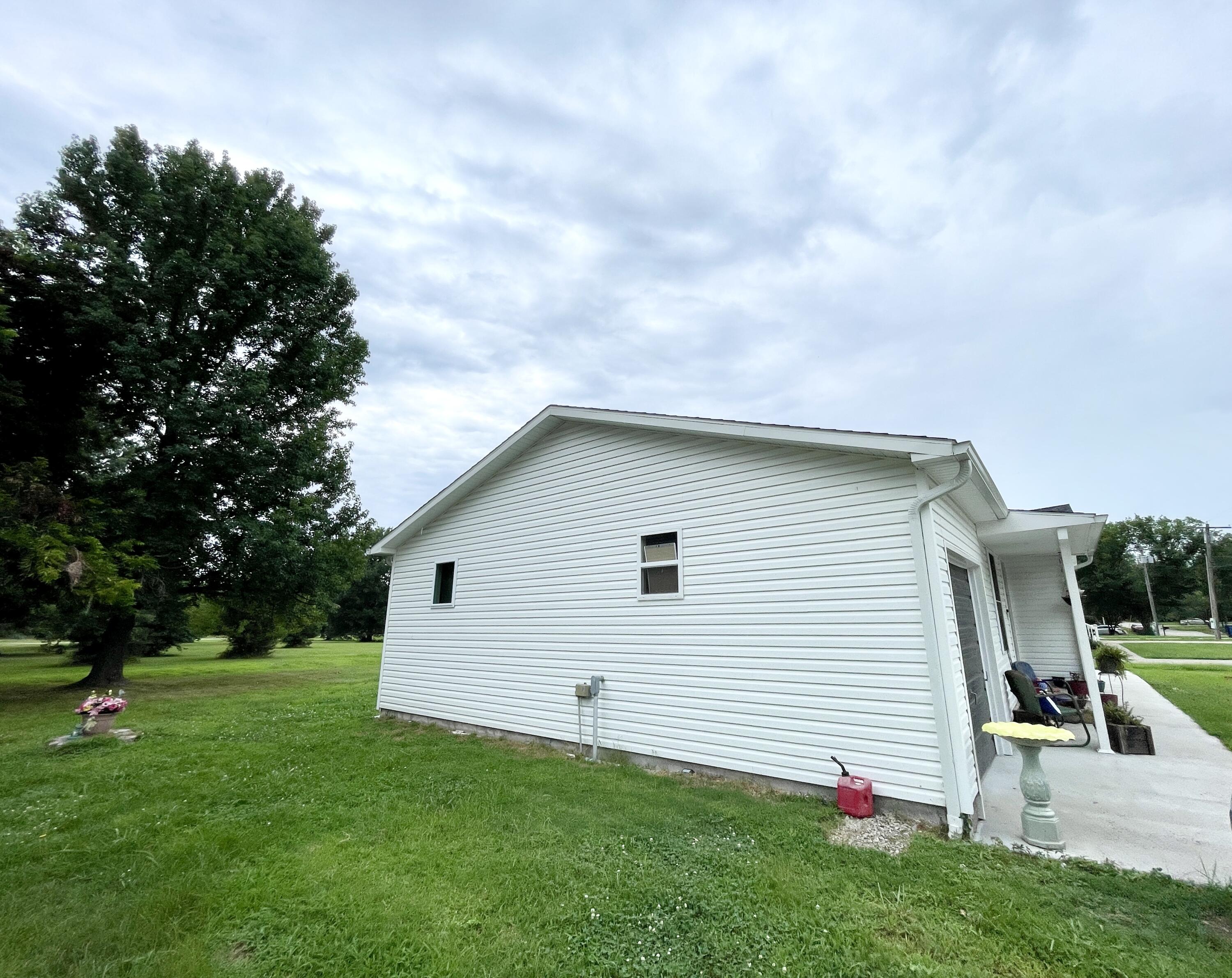 301 Mayo Street Property Photo 22