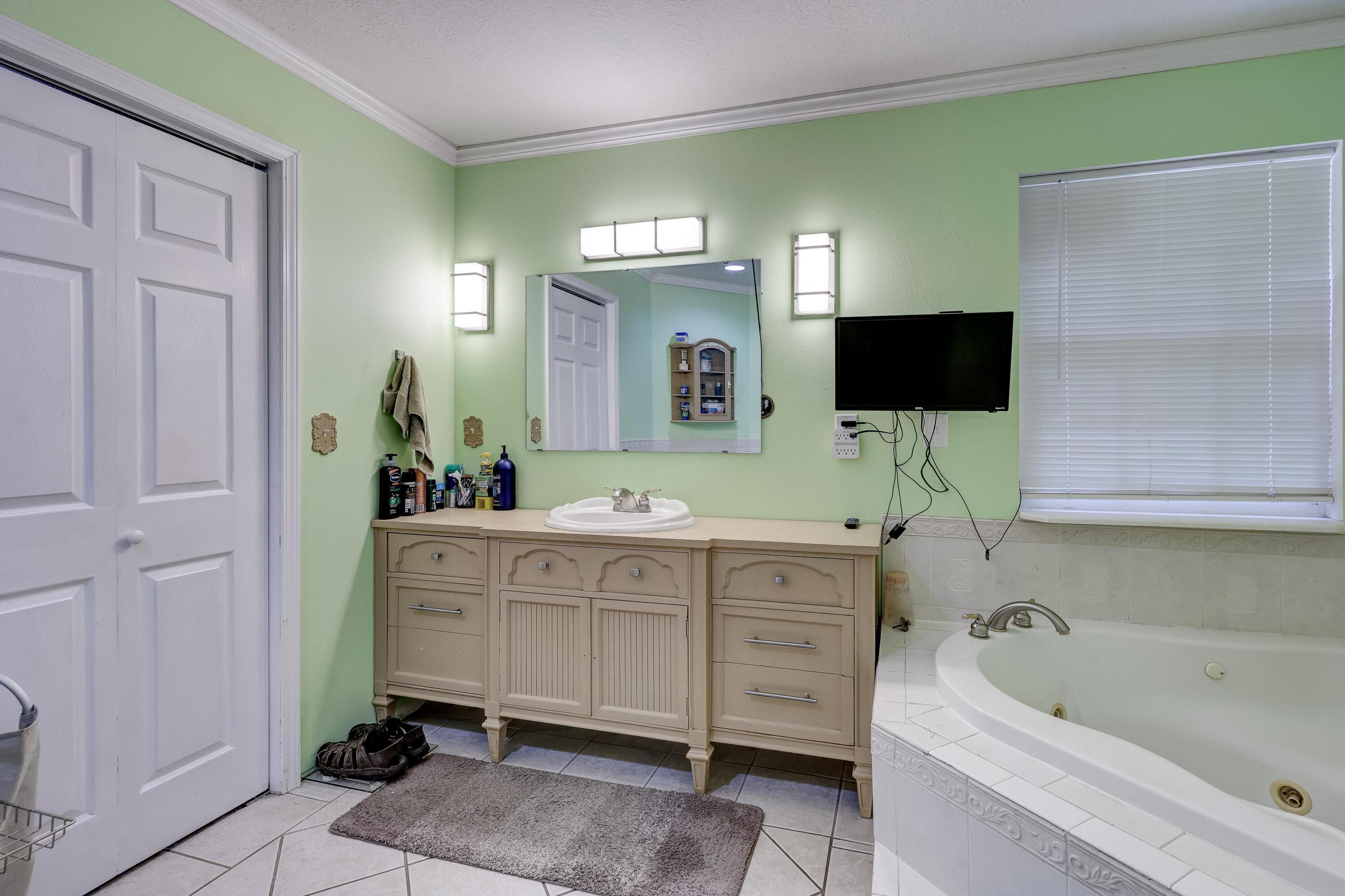 3172 Bentley Lane Property Photo 30