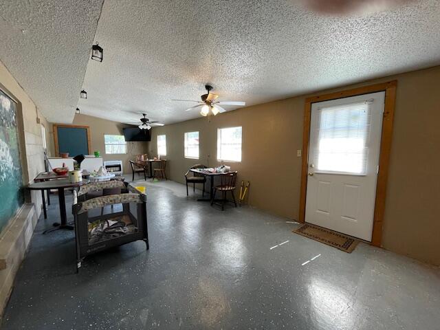2316 Ar-126 Property Photo 9