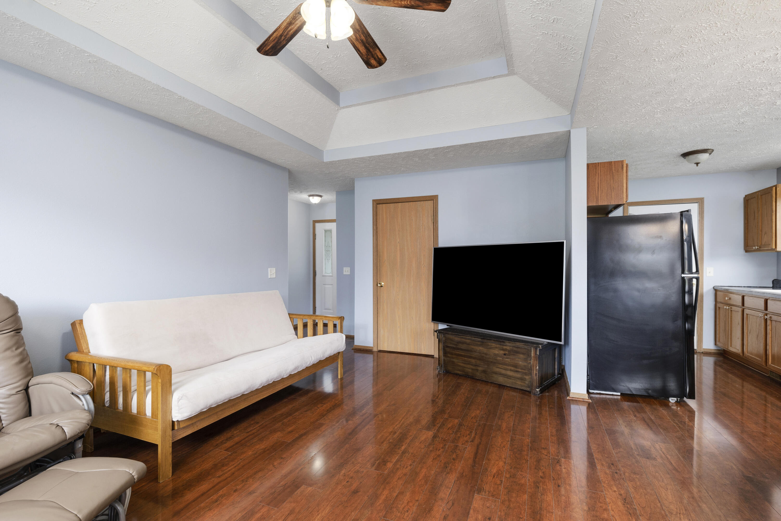 212 Justin Street Property Photo 3