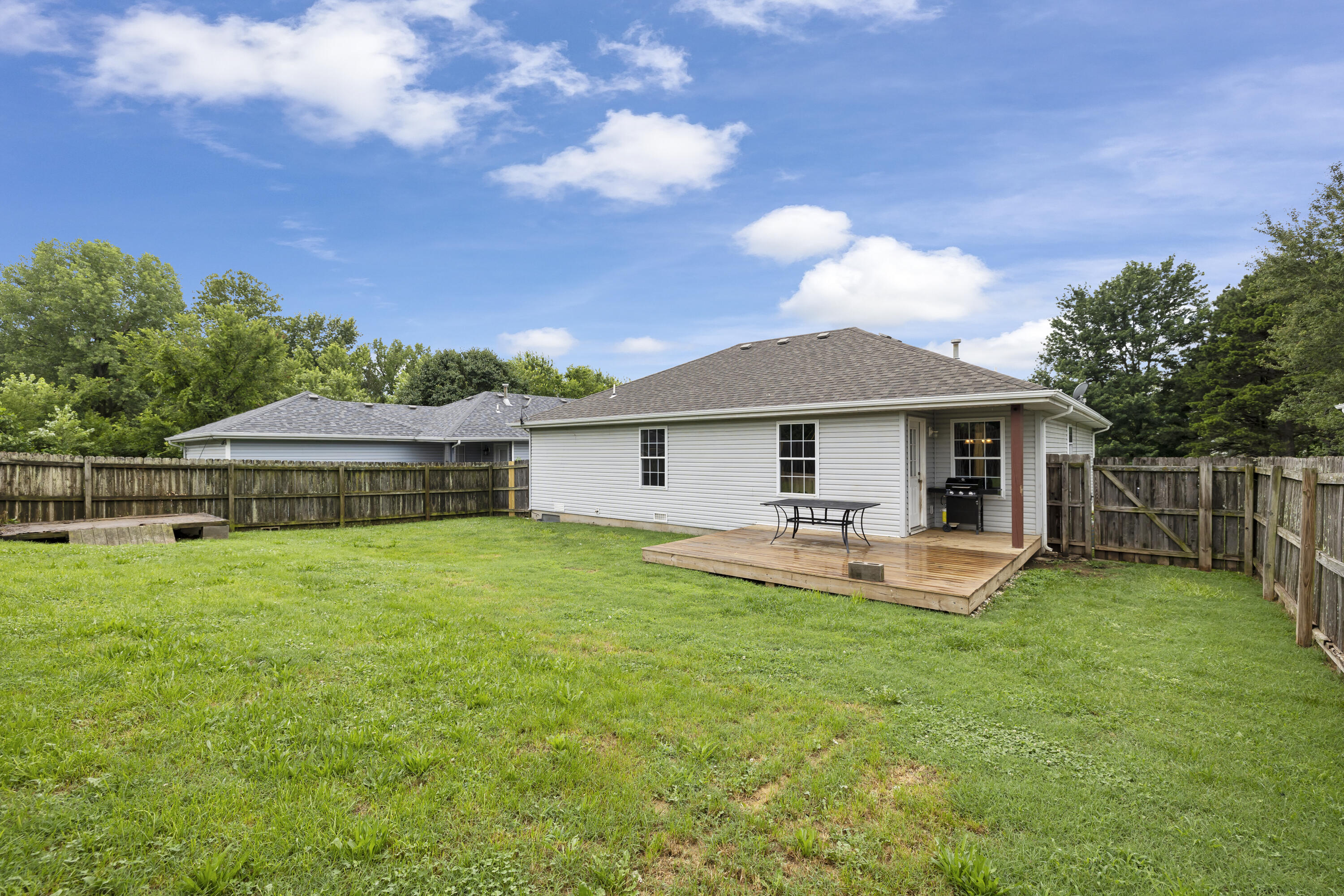 212 Justin Street Property Photo 20