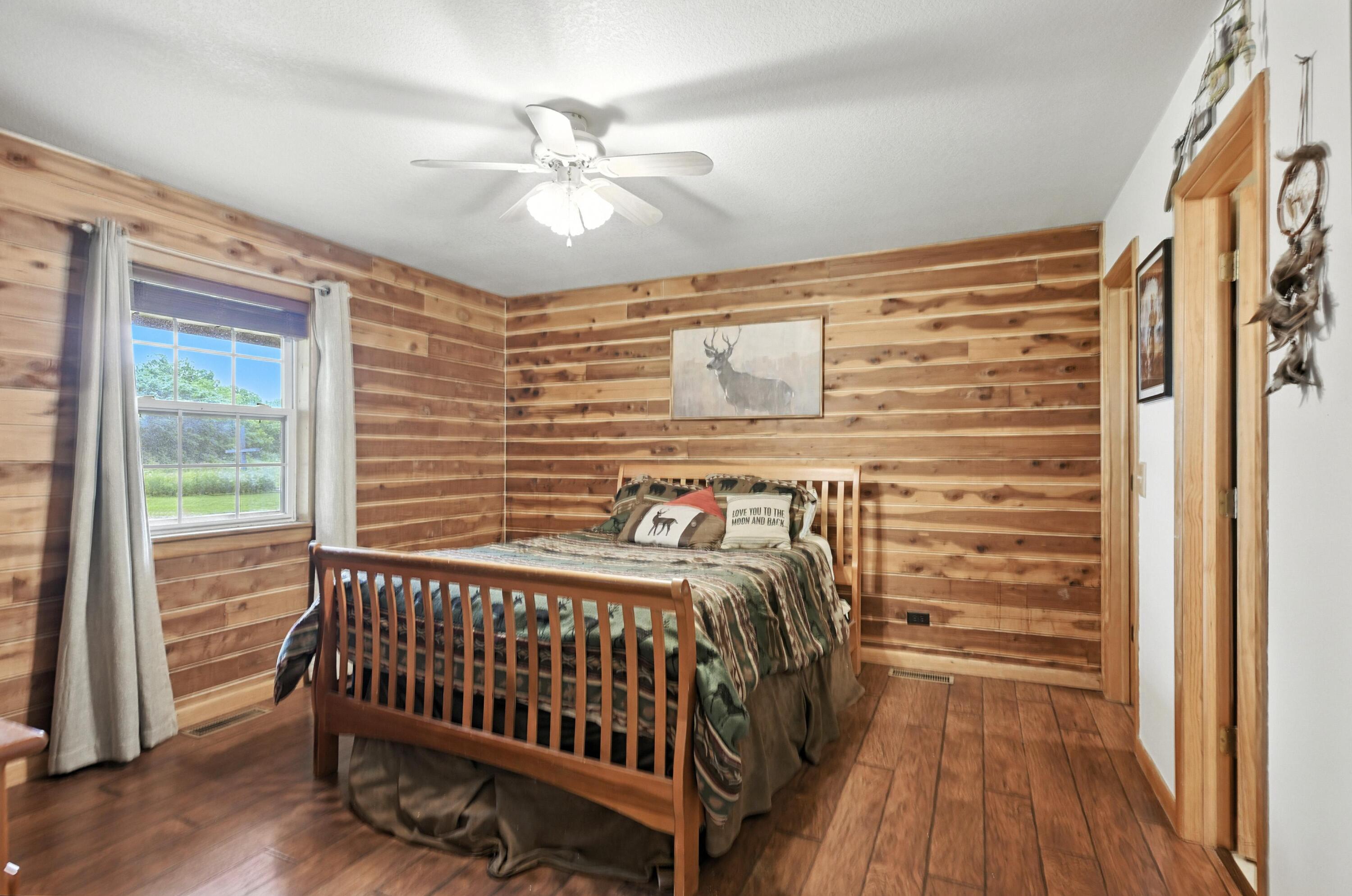 2108 Carnell Road Property Photo 14