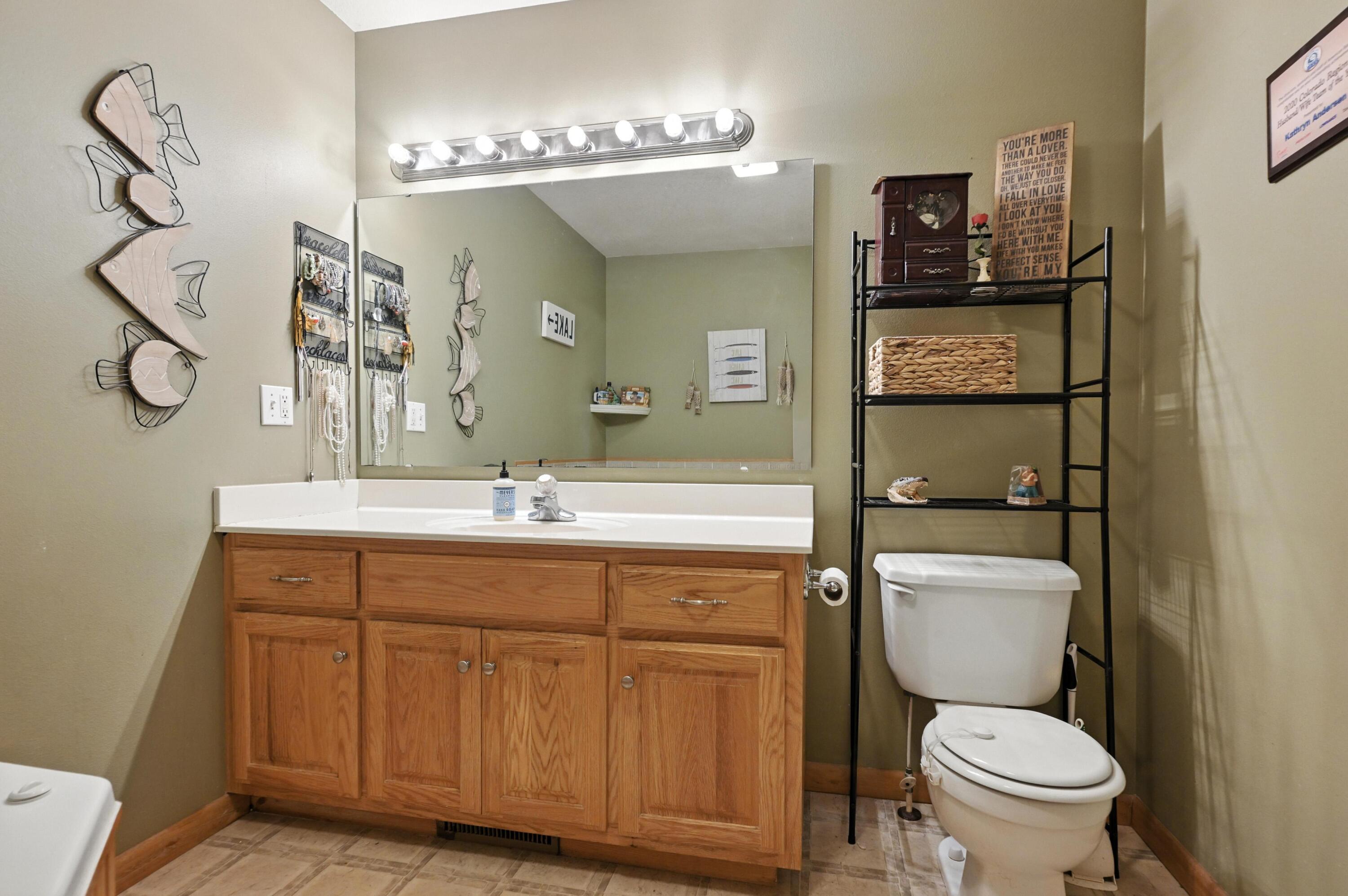 2108 Carnell Road Property Photo 19