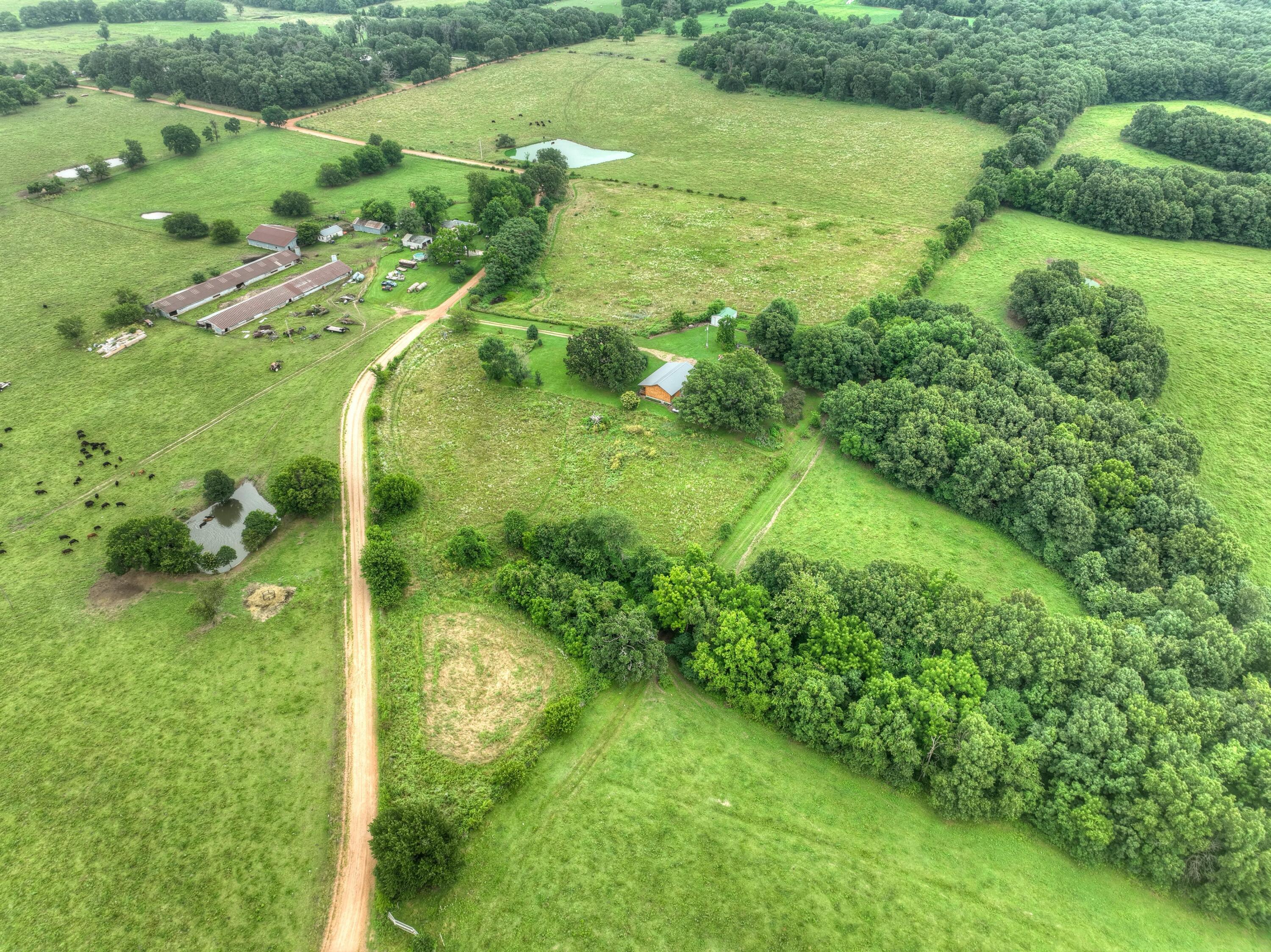 2108 Carnell Road Property Photo 41
