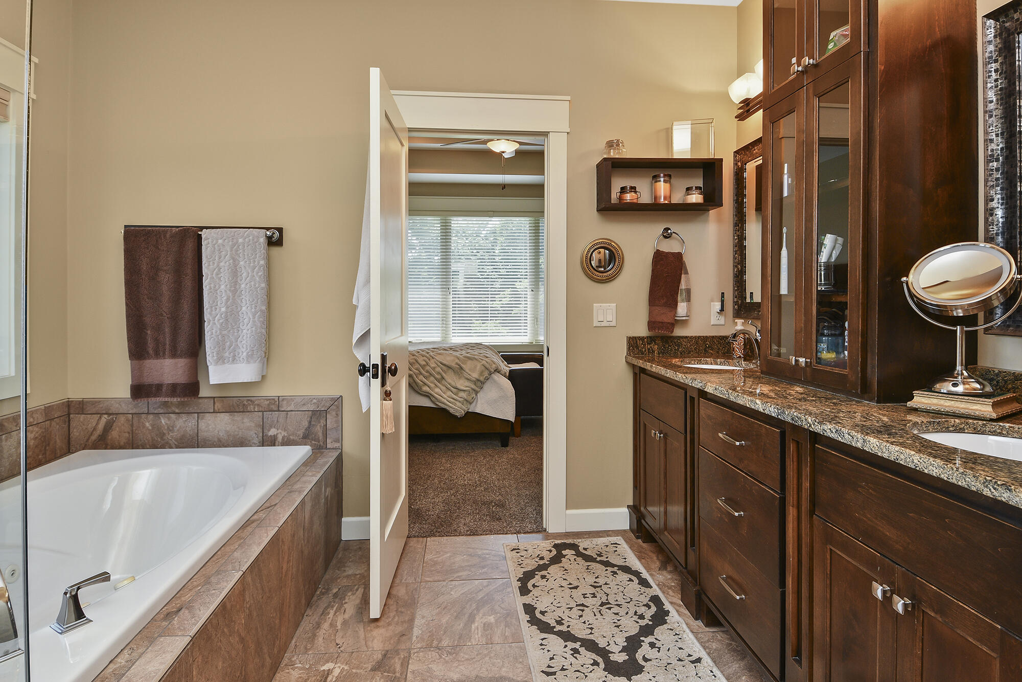 932 Caliburn Drive Property Photo 33