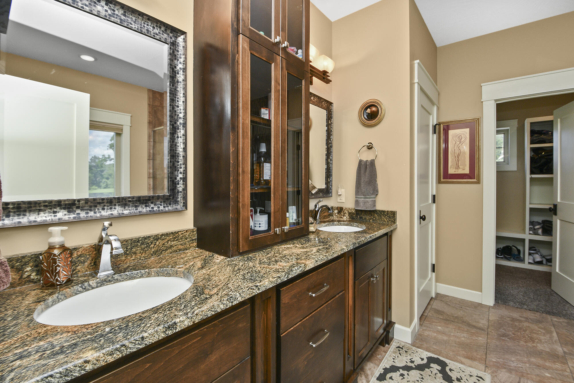 932 Caliburn Drive Property Photo 34