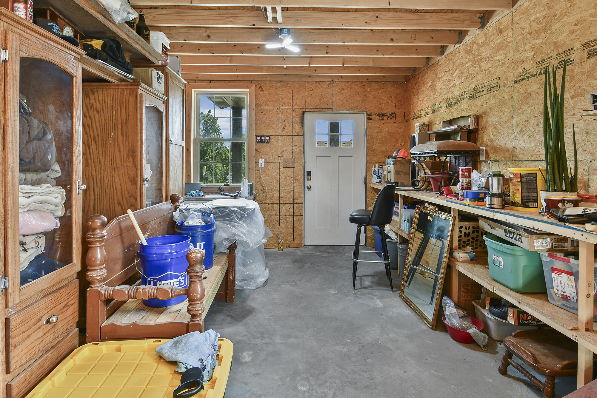 932 Caliburn Drive Property Photo 101