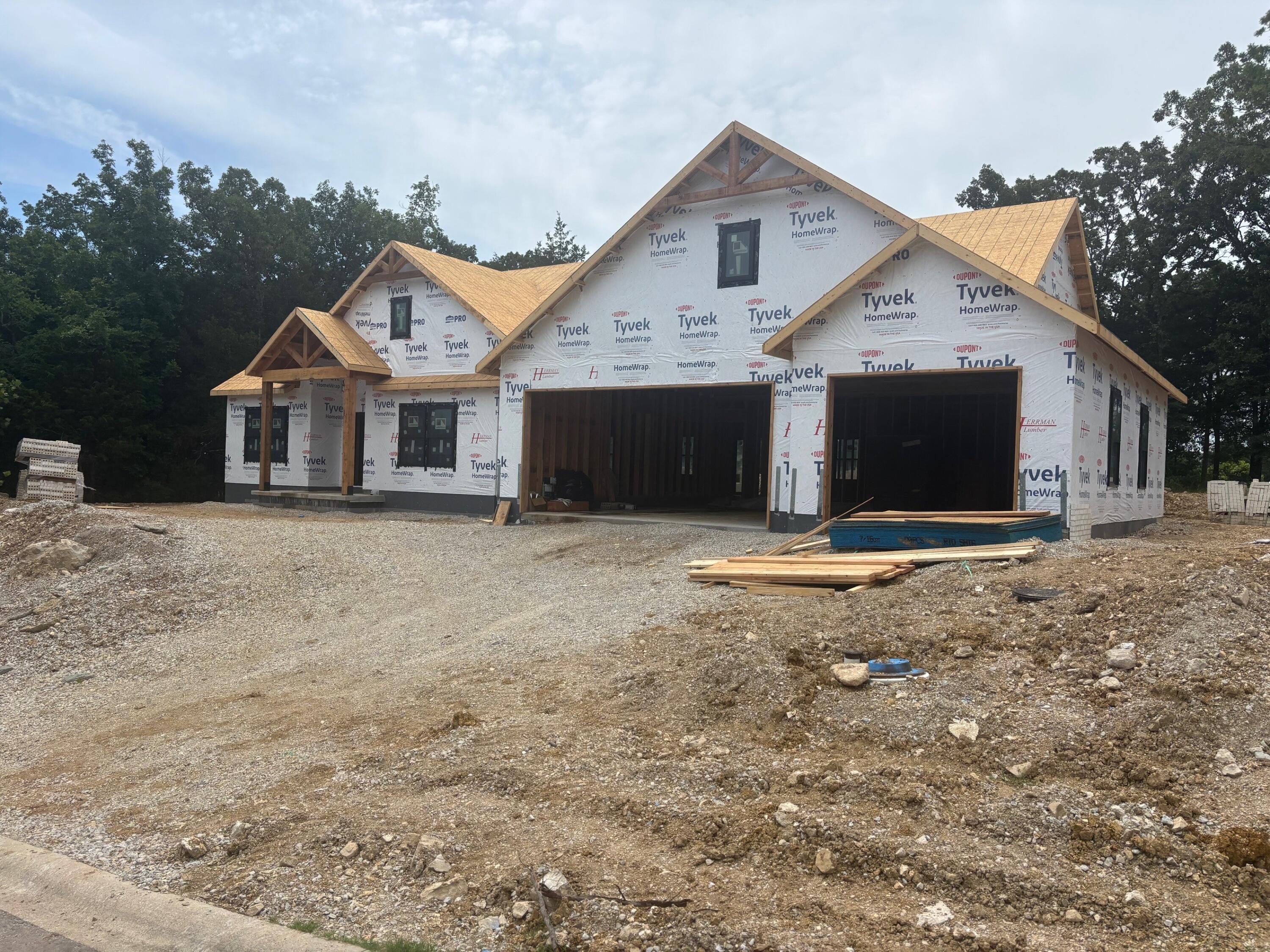 256 Pebble Beach Drive Property Photo 4