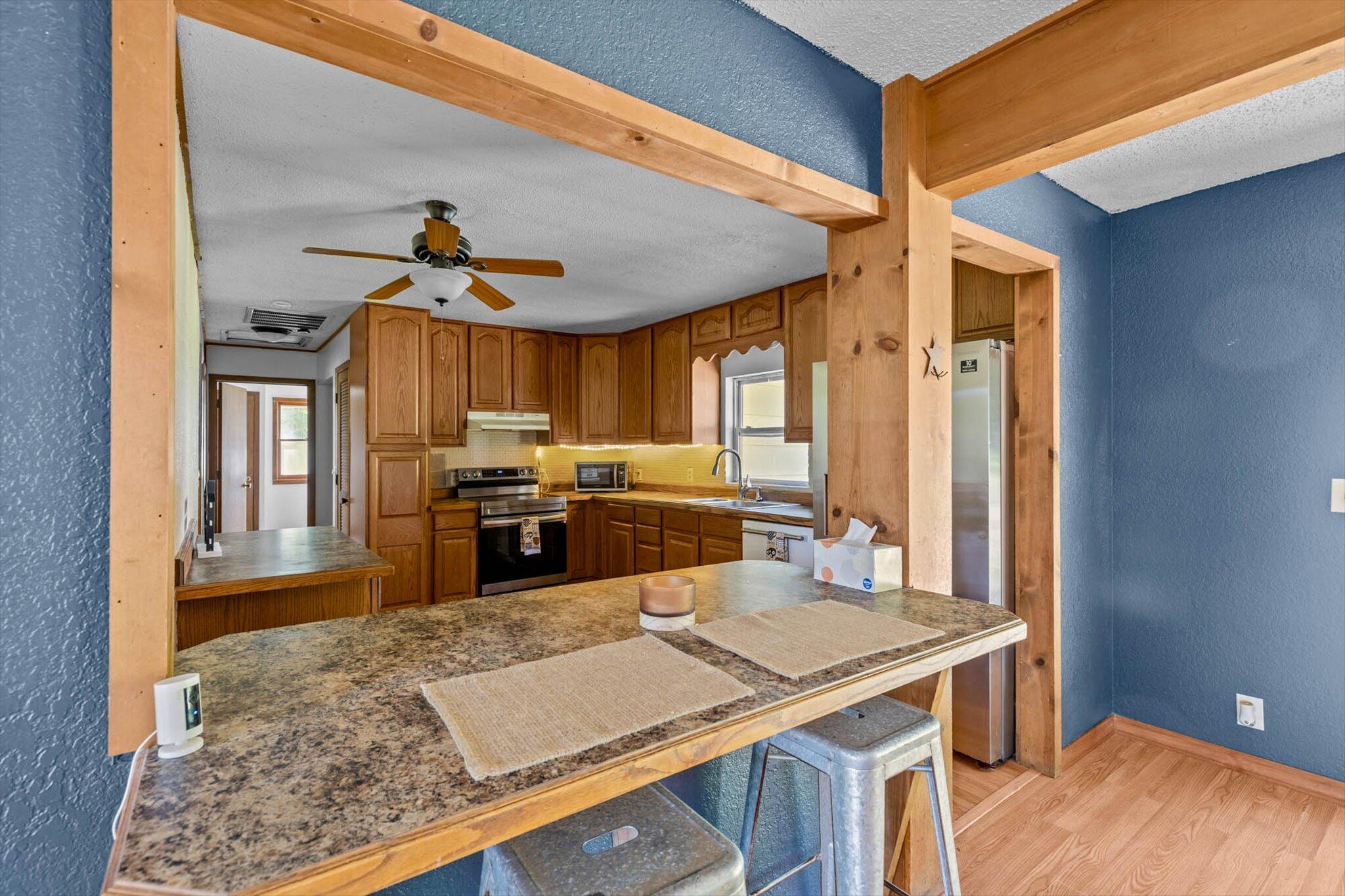 1265 Royal Road Property Photo 7