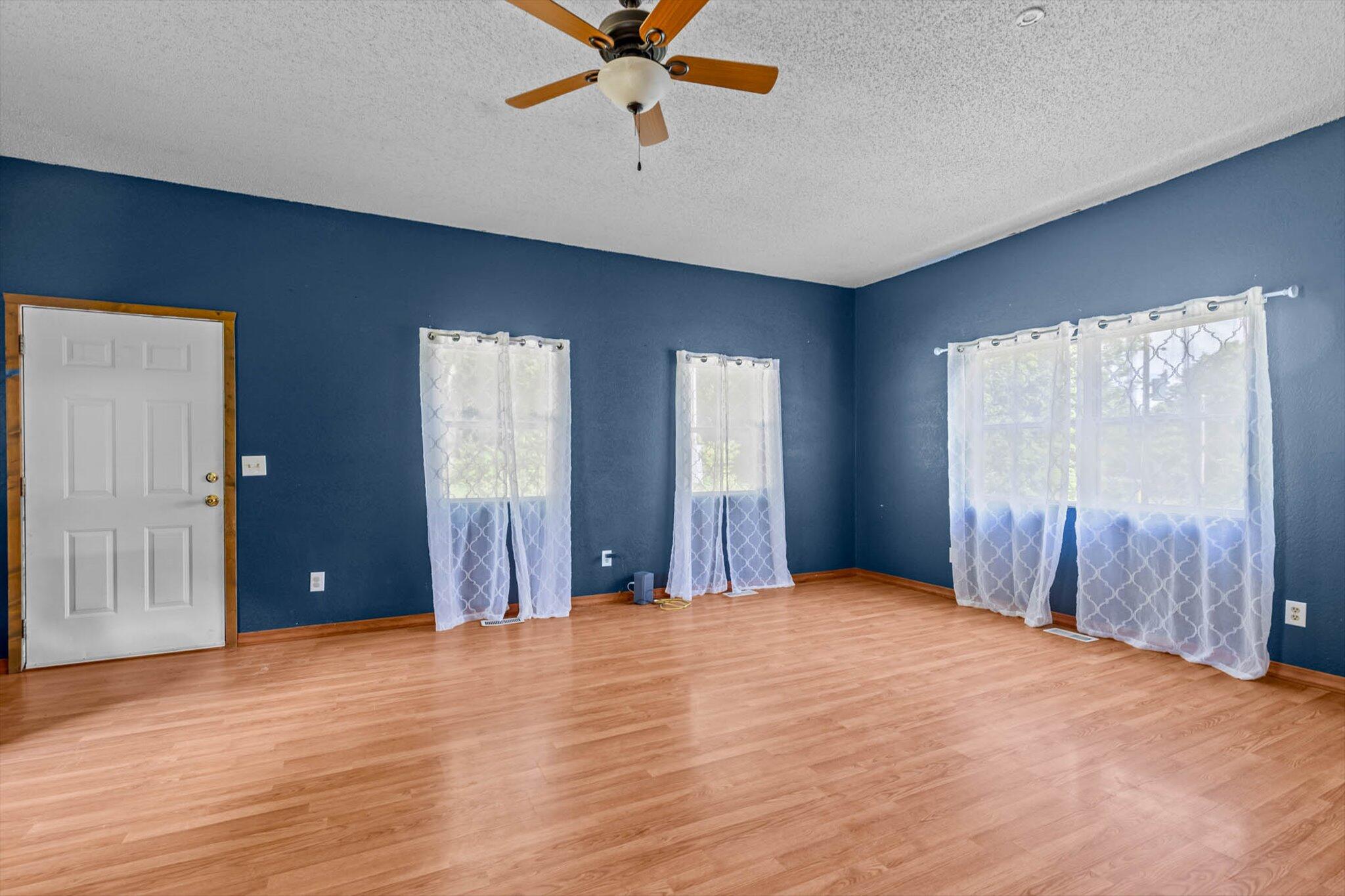 1265 Royal Road Property Photo 8