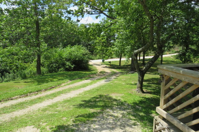 1265 Royal Road Property Photo 21