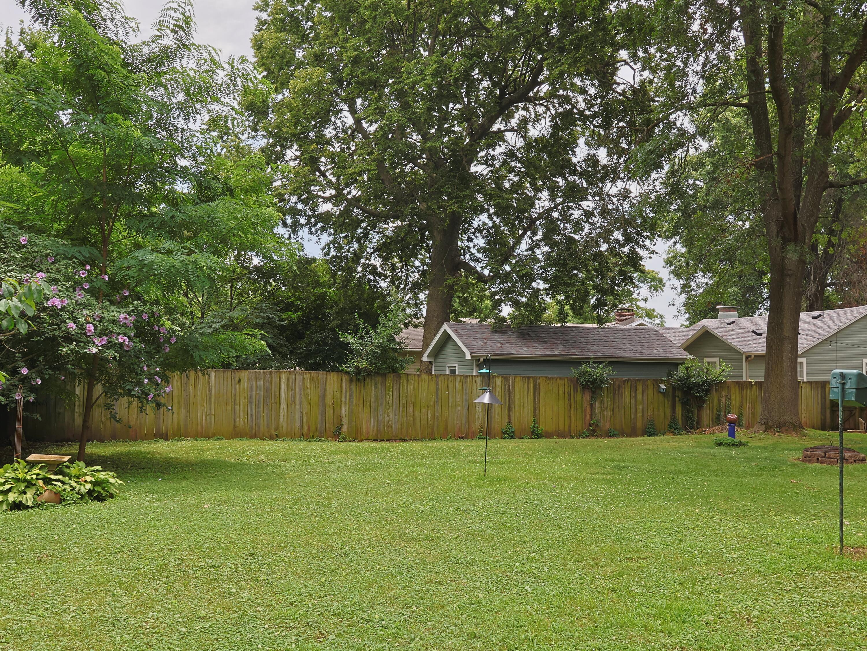 848 South Kickapoo Avenue Property Photo 50