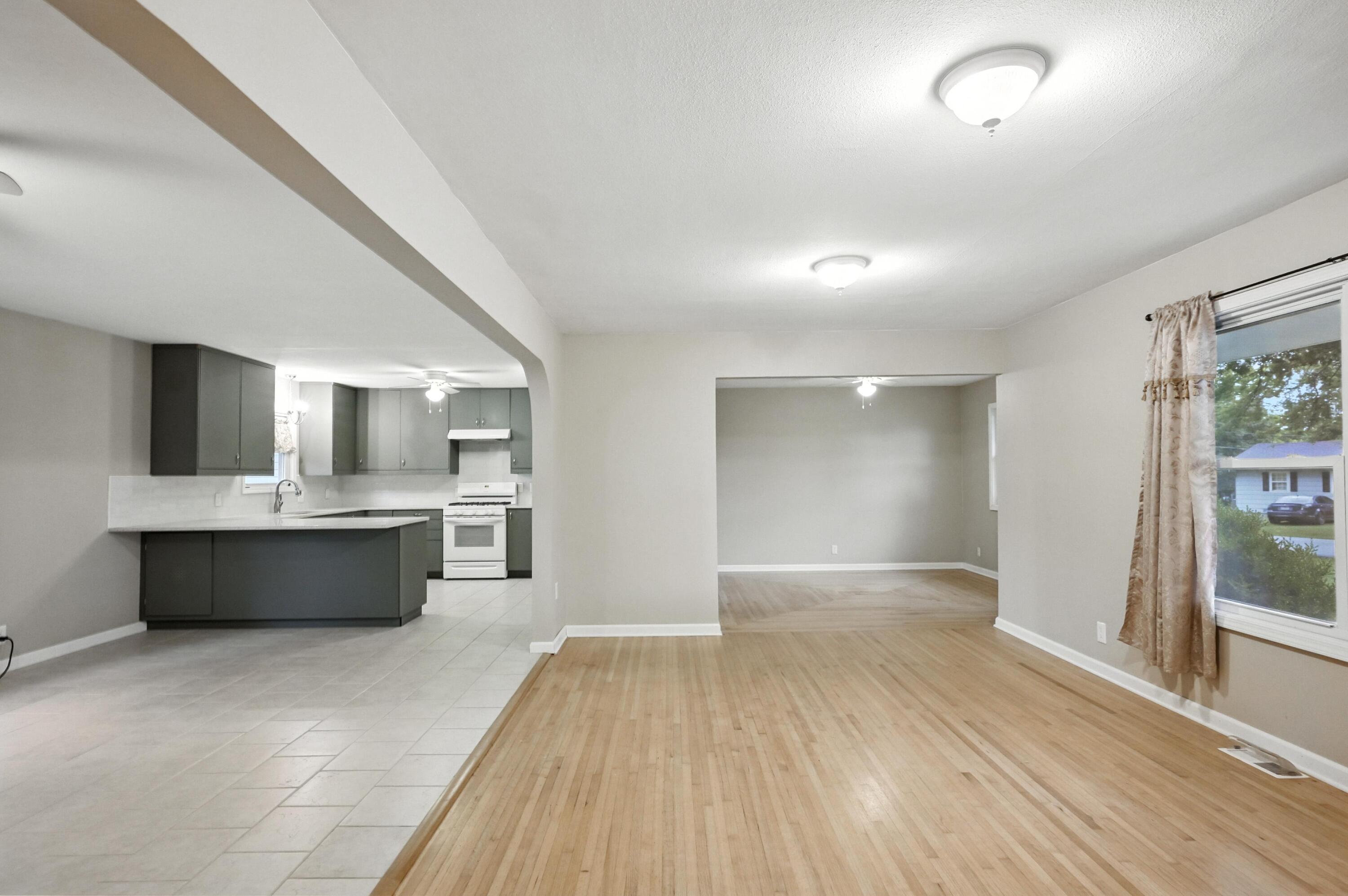 204 North Arlington Drive Property Photo 7