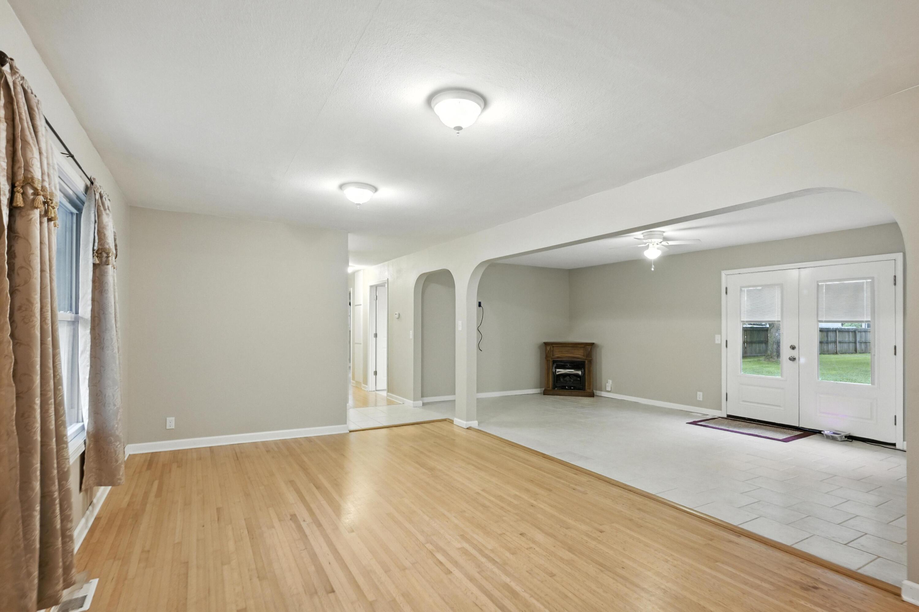 204 North Arlington Drive Property Photo 9