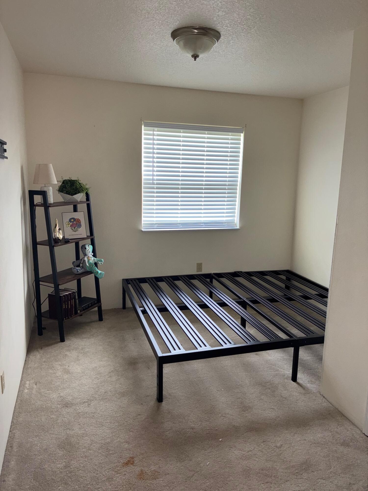 10058 Fr 2015 Property Photo 9