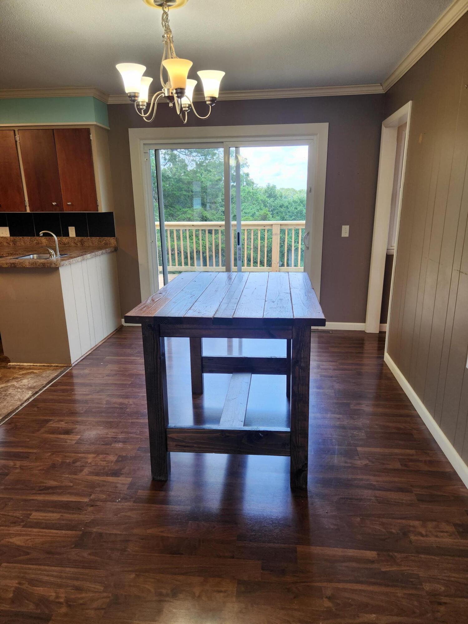 41 Skyline Drive Property Photo 7