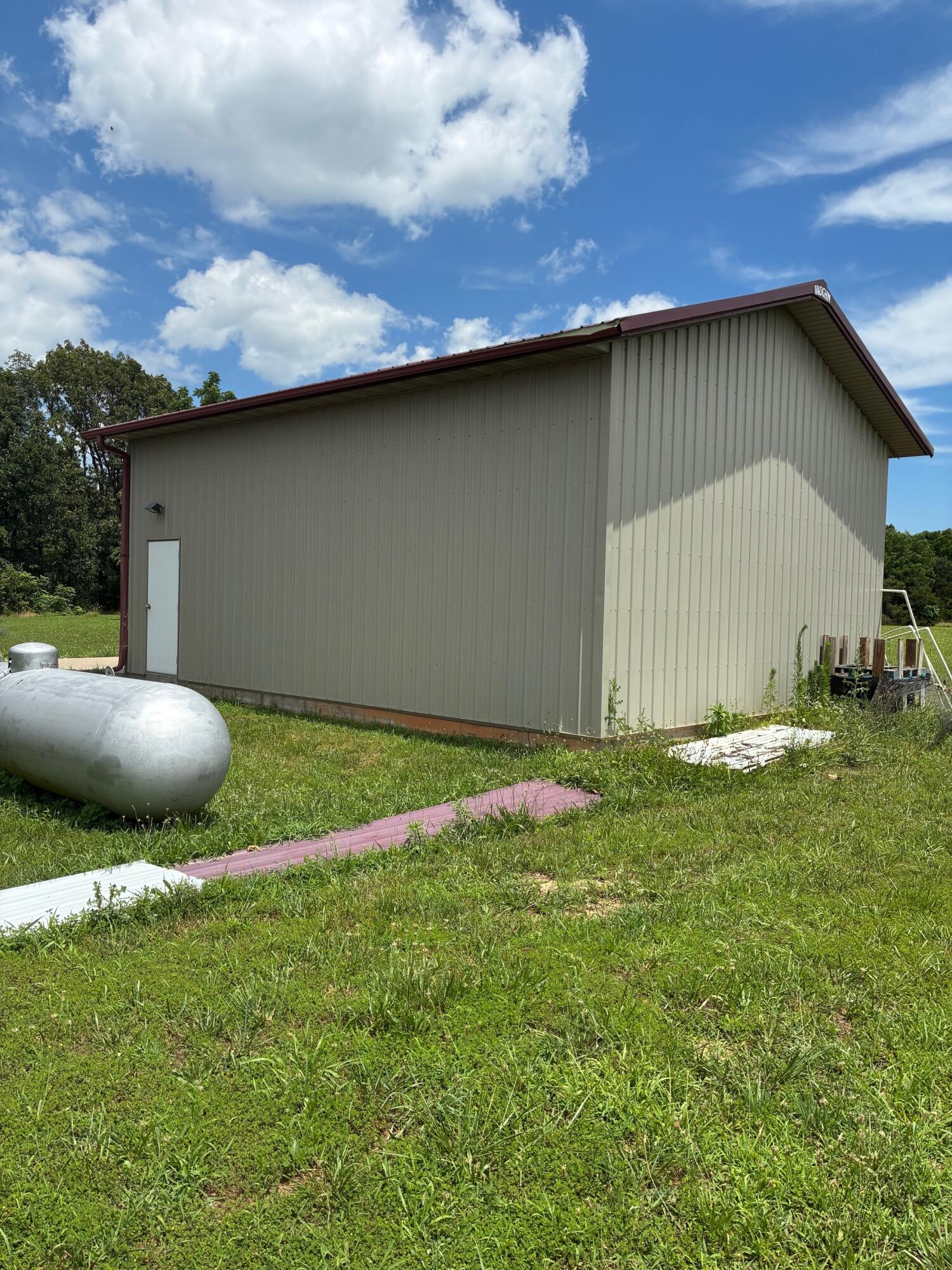 10058 Fr 2015 Property Photo 25